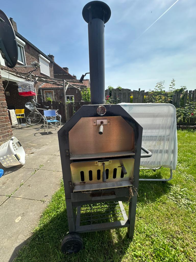 Pizzaoven op te halen, Ophalen, Zo goed als nieuw