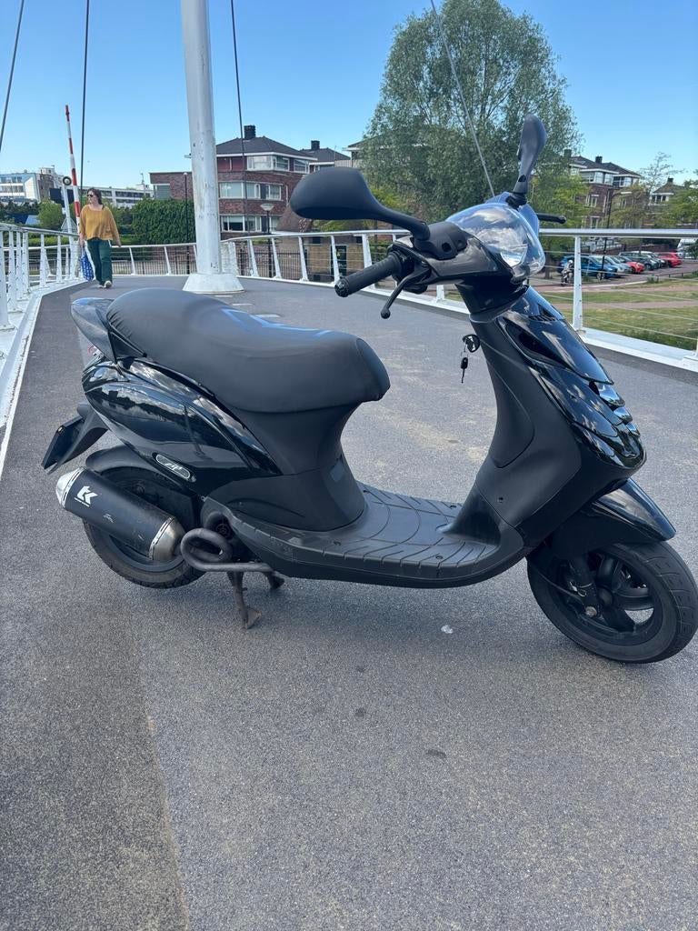 Piaggio Zip 80cc 4V - Vol Opties & Klaar voor de Zomer!, Fietsen en Brommers, Scooters | Piaggio, Maximaal 45 km/u, Zip, Ophalen of Verzenden
