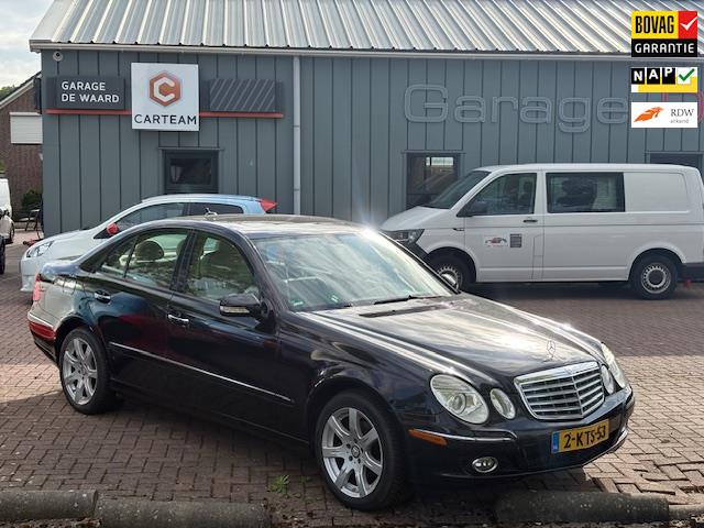 Mercedes-Benz E-klasse 350 Avantgarde 4-Matic (Youngtimer), Auto's, Mercedes-Benz, Gebruikt, Open dak, Zwart, 10 km/l