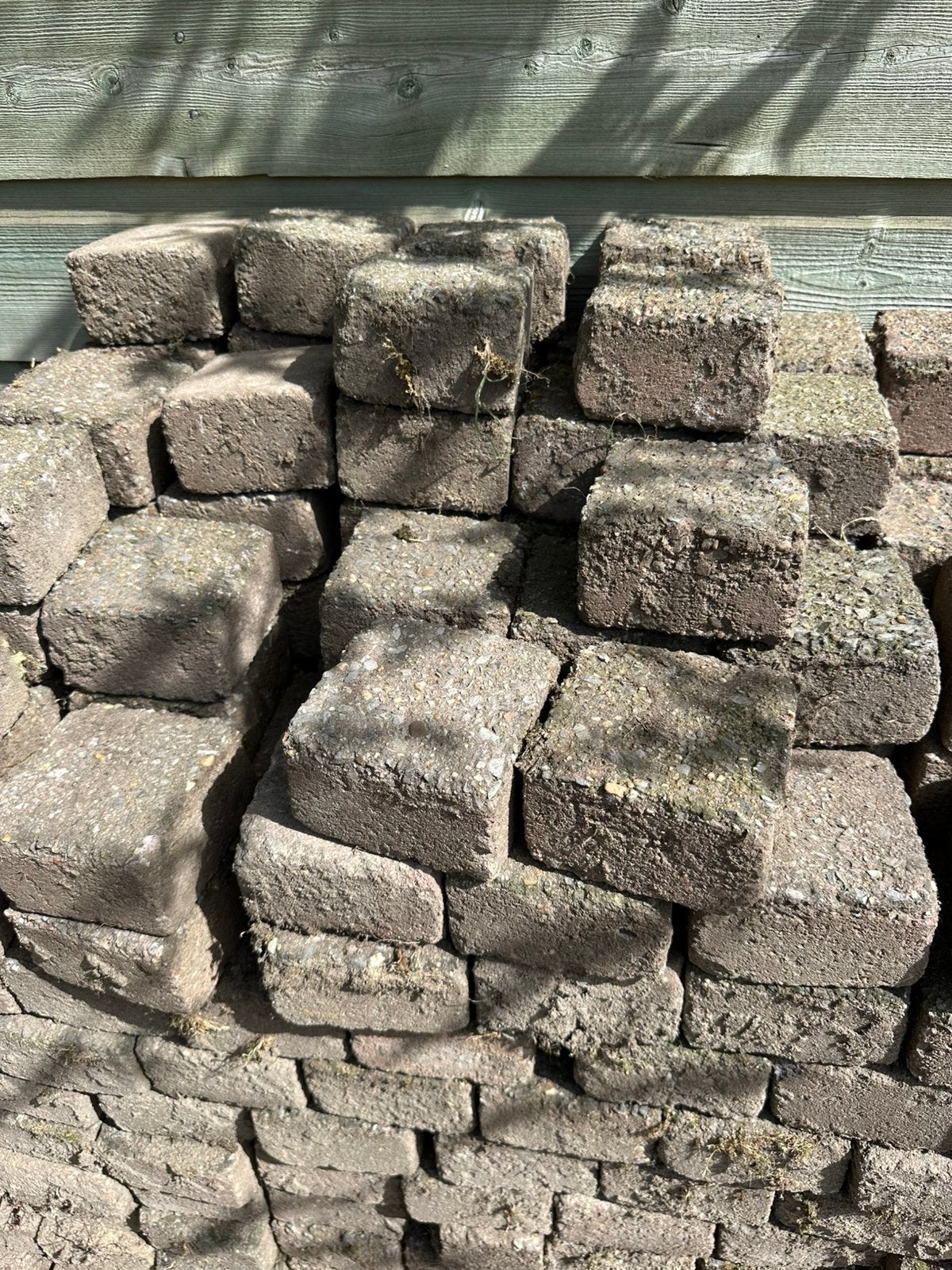 Betonstenen 10x10x6 cm gratis af te halen, Ophalen, Gebruikt, Klinkers, 10 m² of meer