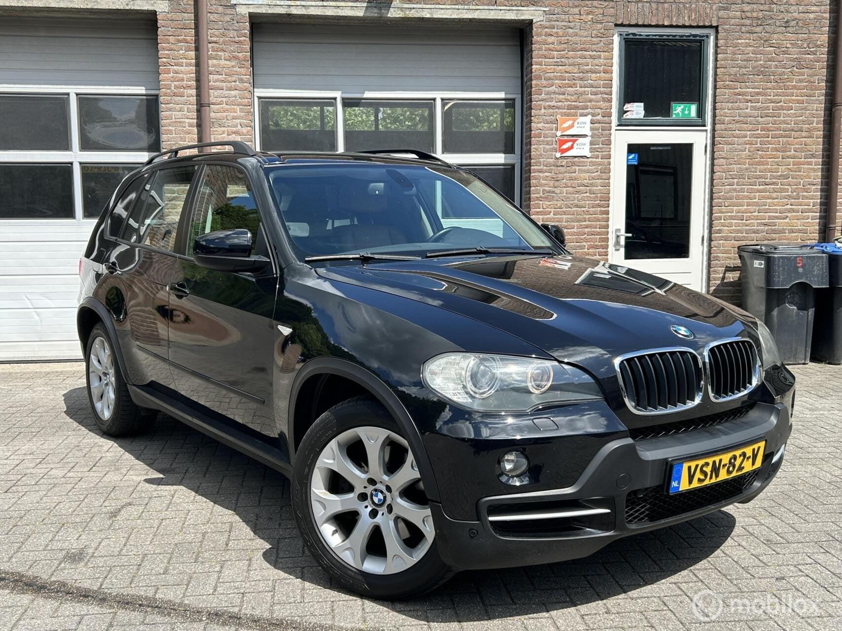BMW X5 xDrive30d | Clima | Trekhaak | MARGE AUTO | Nette aut, Auto's, Bestelauto's, 2993 cc, Zwart, Leder, Diesel