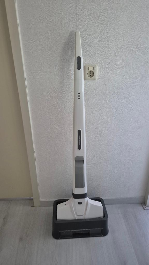 Silvercrest Vloerreiniger, Doe-het-zelf en Verbouw, Reinigingsmachines, Ophalen, Zo goed als nieuw