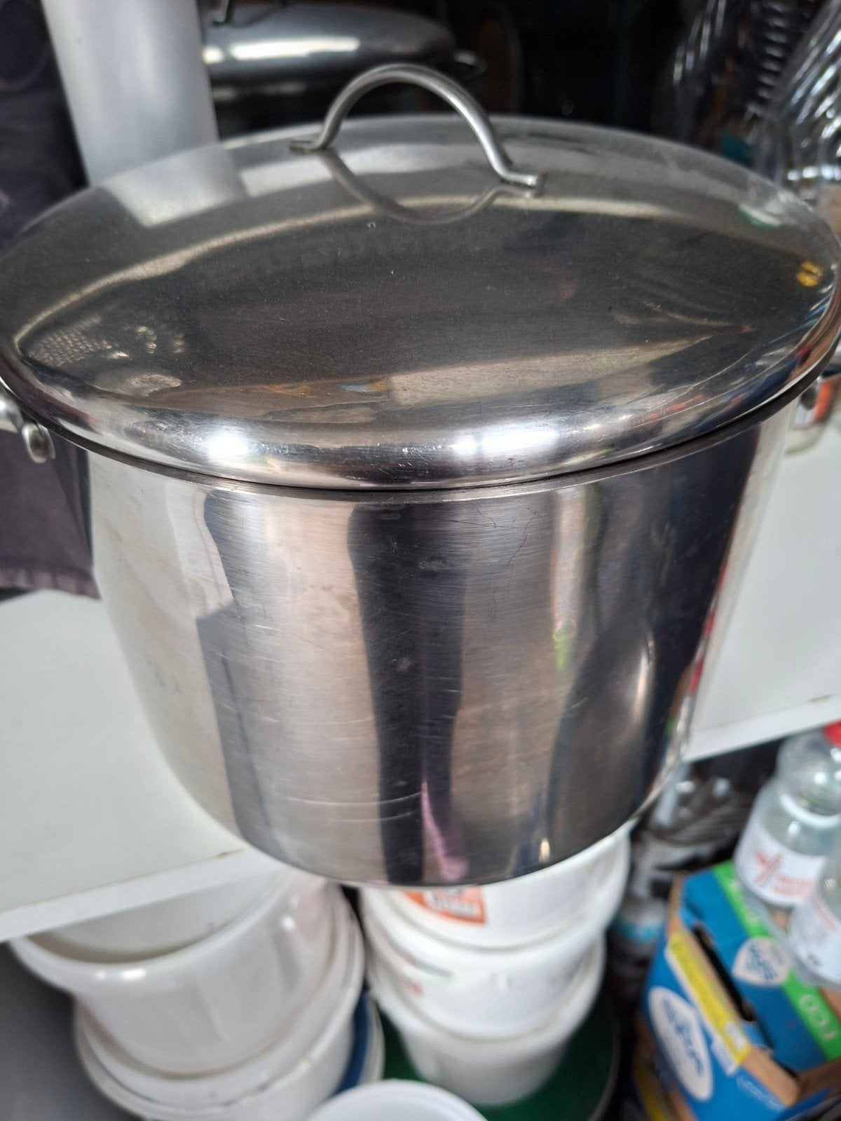 2 mooie nette RVS pannen - HEMA en MCC, Huis en Inrichting, Keuken | Potten en Pannen, Ophalen, Gebruikt, Braadpan, Rvs