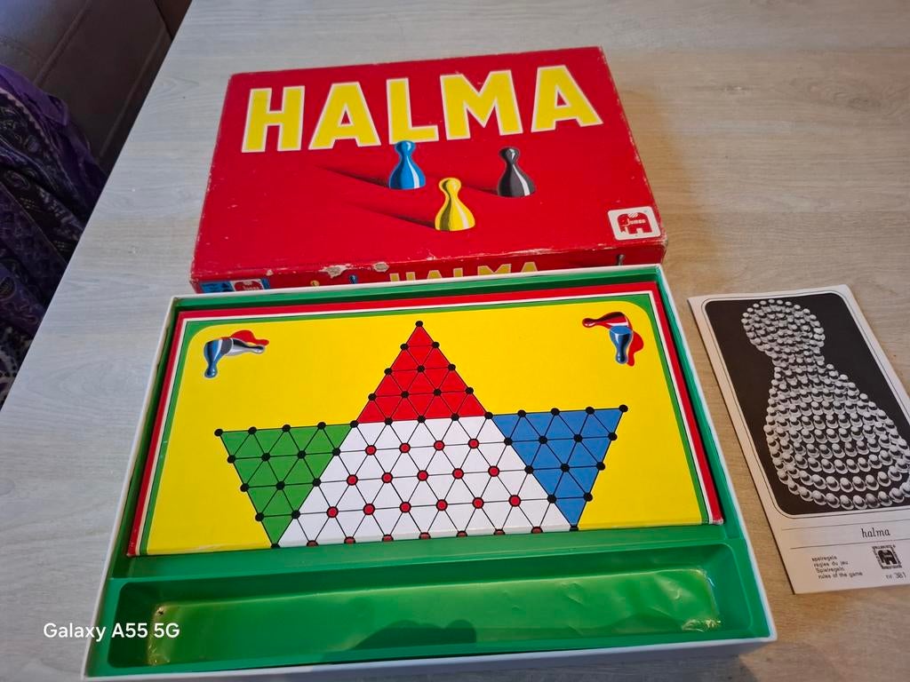 Halma bordspel - Klassiek strategisch spel, Hobby en Vrije tijd, Gezelschapsspellen | Bordspellen, Ophalen of Verzenden, Westzijde 182, 1506 EK Zaandam, Nederland