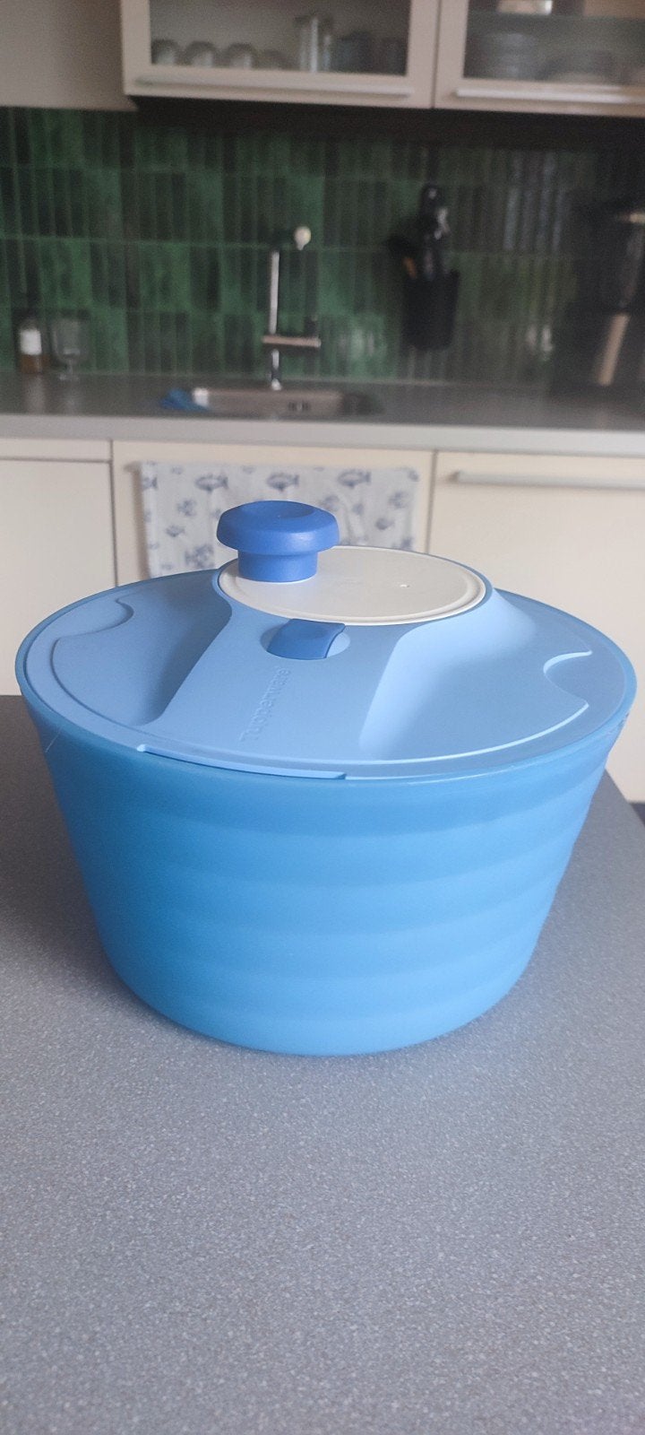 Tupperware slacentrifuge zo goed als nieuw, Ophalen of Verzenden, Zo goed als nieuw, Blauw, Overige typen