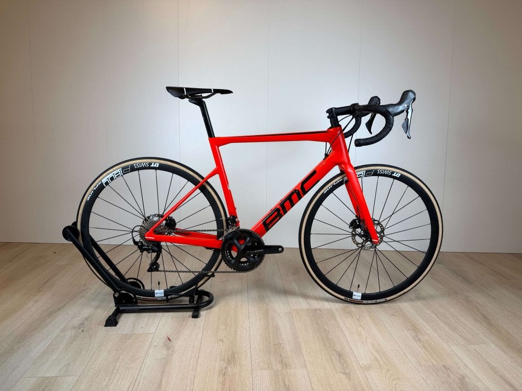 BMC Teammachine SLR Five - Shimano 105 - DT Swiss - 56 cm, 28 inch, Gebruikt, Carbon, Heren