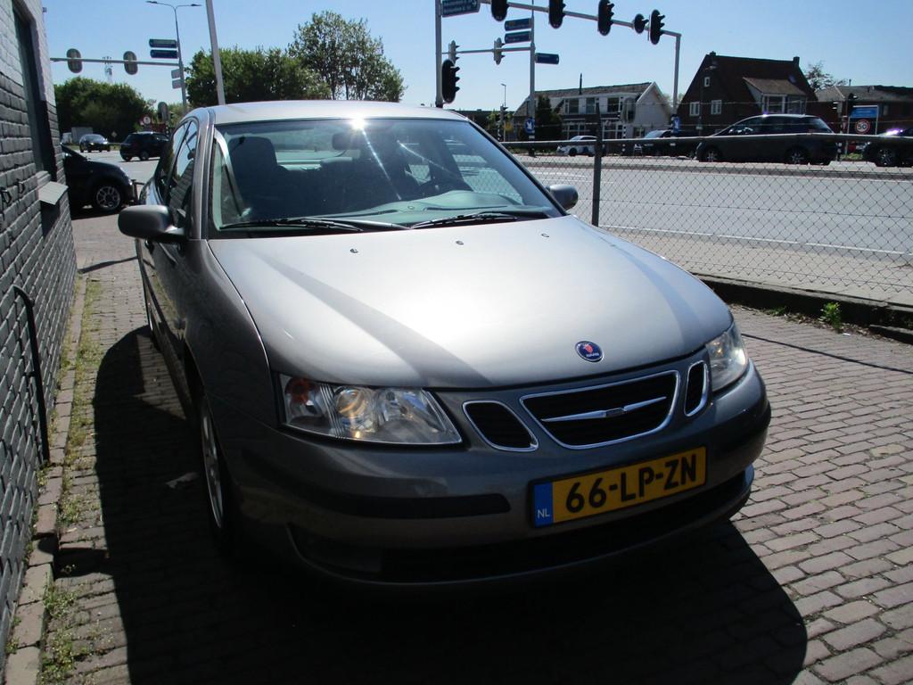 Saab 9-3 Sport Sedan 1.8t Linear, 1998 cc, Stof, Gebruikt, 4 cilinders