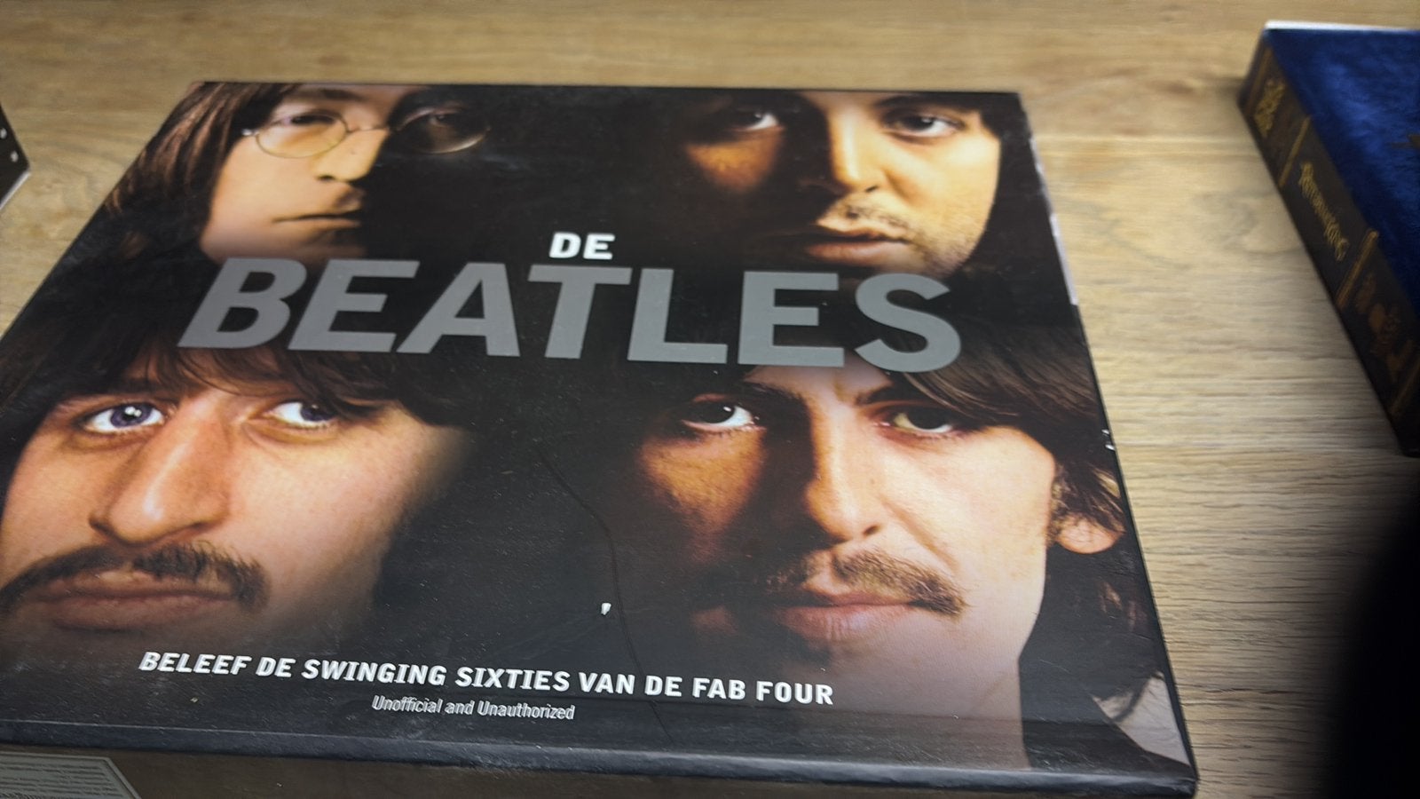 De Beatles – Beleef de swinging sixties van de Fab Four, Ophalen of Verzenden, Zo goed als nieuw, Artiest