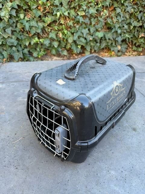 Luxurious Pets kattenreismand / transportbox 45  30  30 cm, Ophalen, Zo goed als nieuw