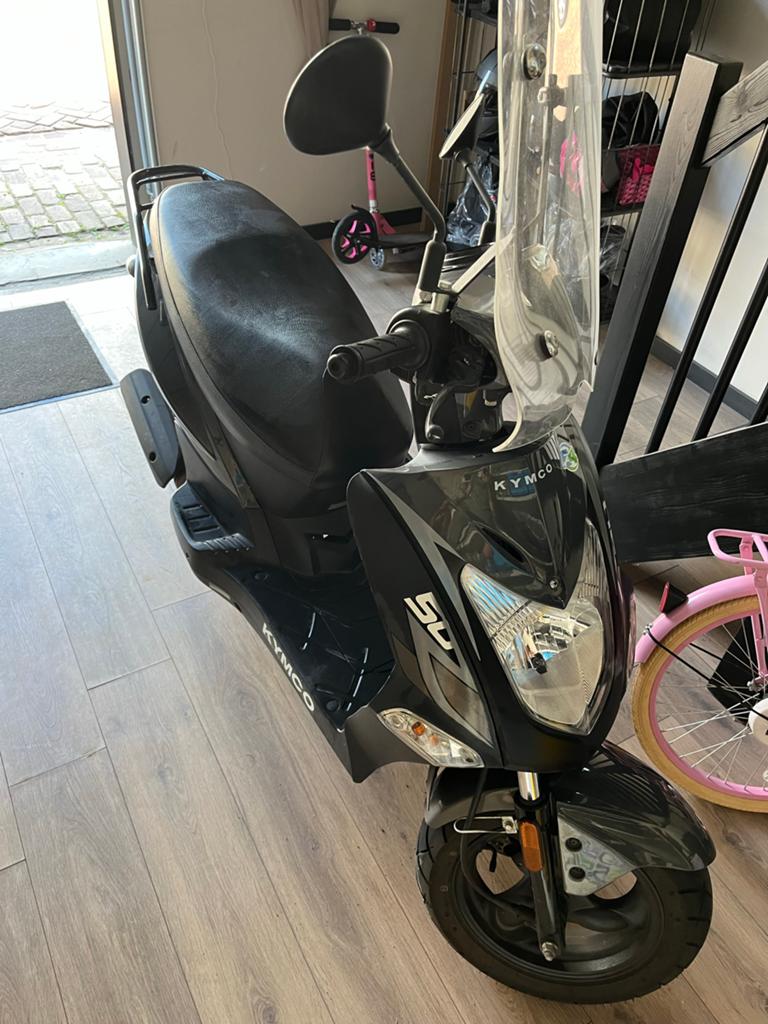 Kymco Agility 50 scooter - Grijs, 2020, 9436 km, Fietsen en Brommers, Scooters | Kymco, Ophalen, Gebruikt, Maximaal 25 km/u, Agility