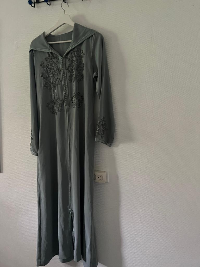 Jalabah XS/S, Kleding | Dames, Ophalen, Zo goed als nieuw, Maat 34 (XS) of kleiner, Onder de knie