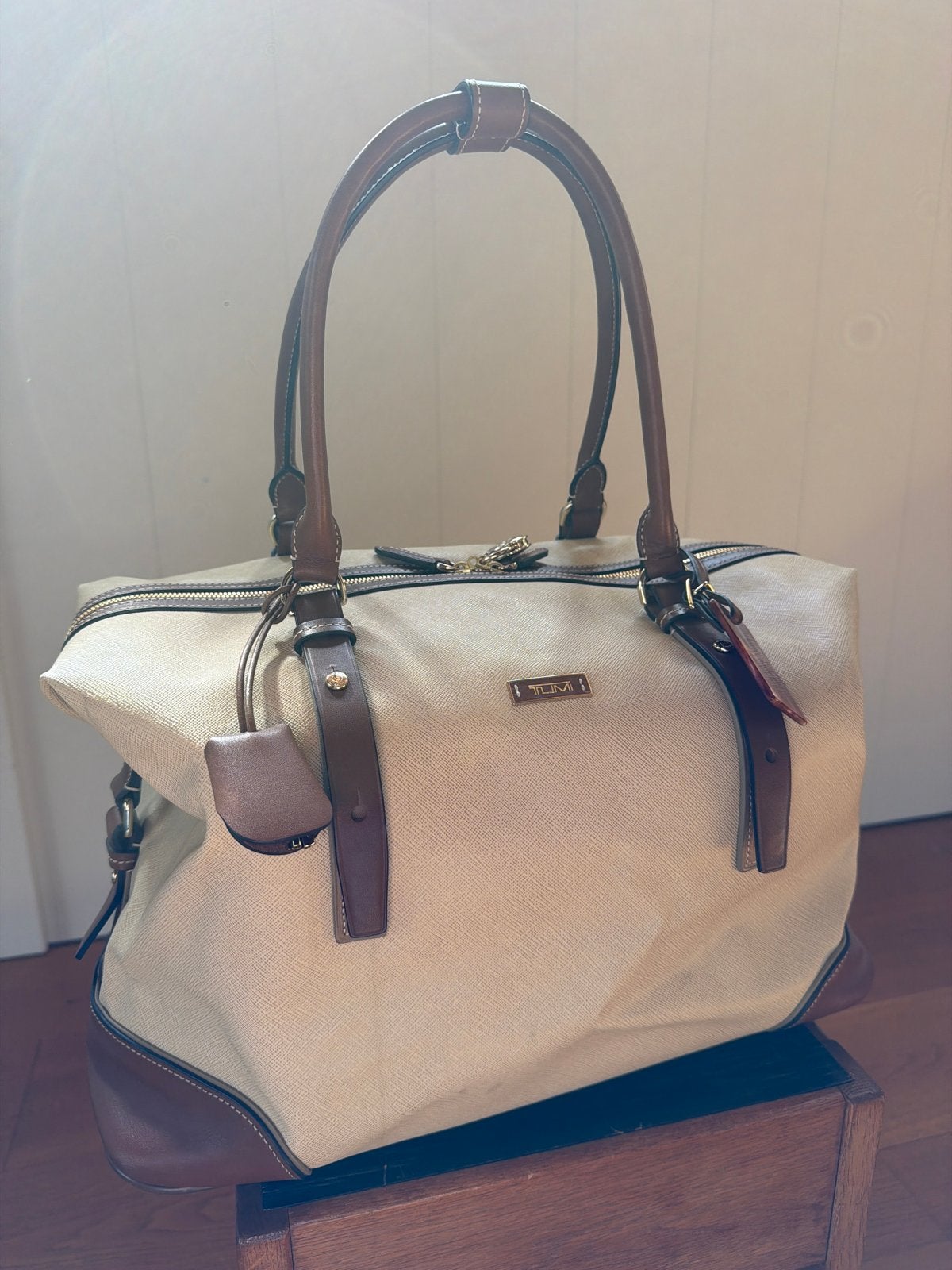 TUMI Reistas en Handtas Set - Beige/Bruin, Ophalen of Verzenden, Zo goed als nieuw, Beige, Overige typen