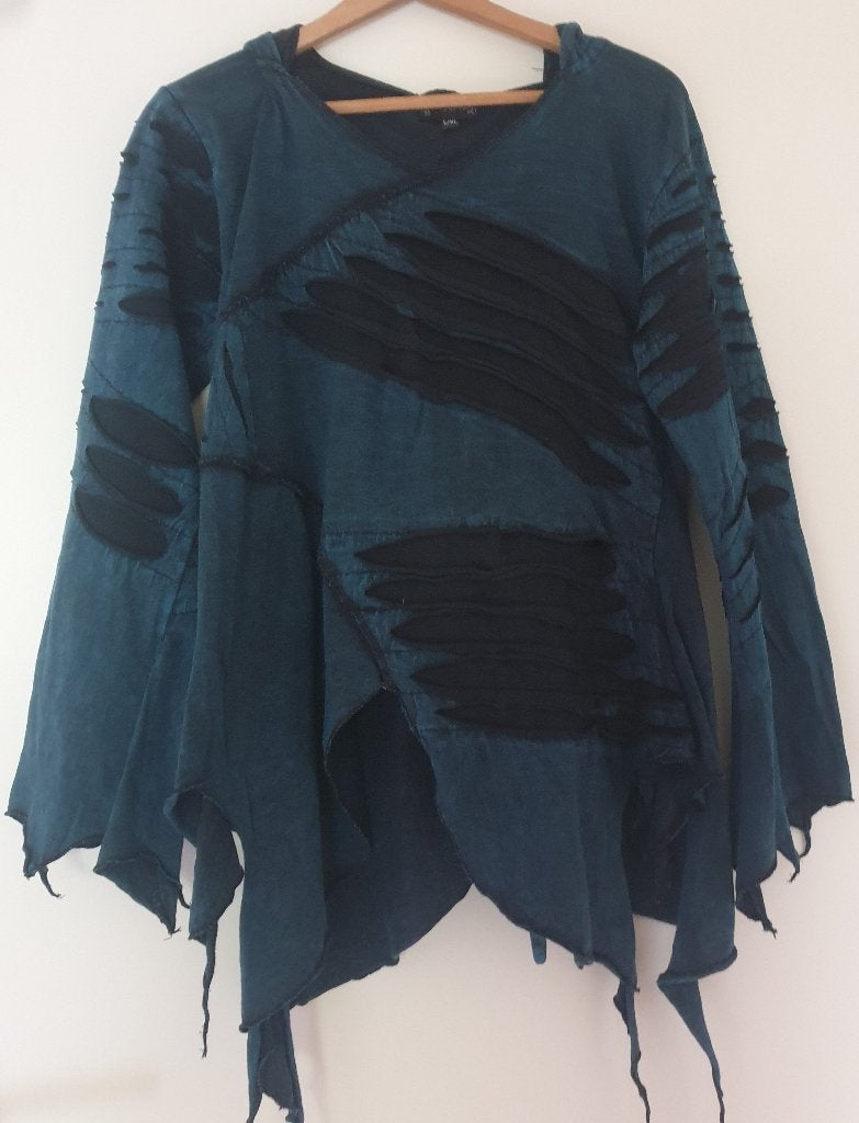 Gothic ripped longsleeve/t-shirt/blouse + capuchon maat L, Verzenden, Zo goed als nieuw, Overige kleuren, Lange mouw