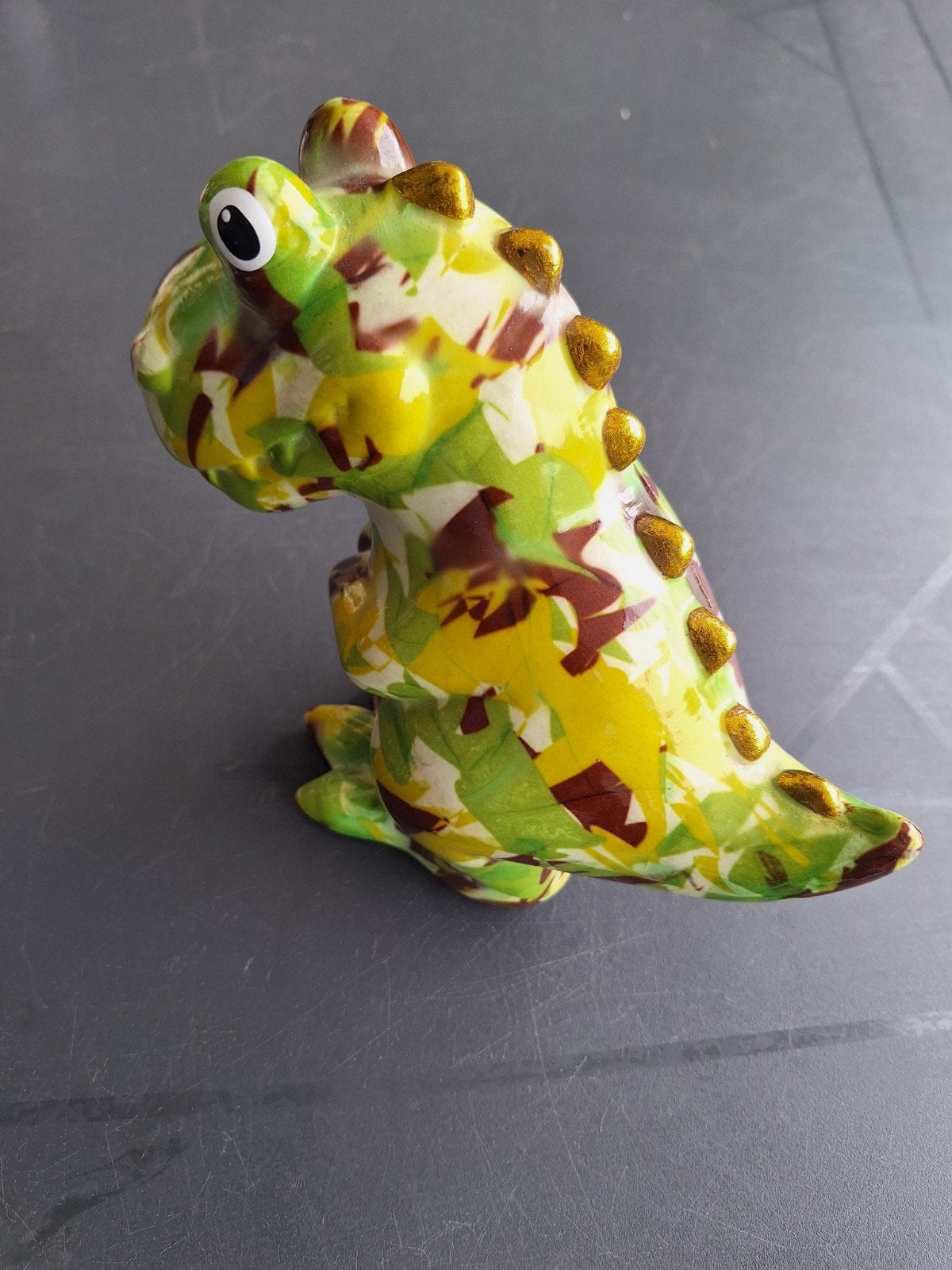 Pomme Pidou Spaarpot Dinosaurus - Nieuwstaat, Ophalen of Verzenden, Zo goed als nieuw, Steen, Aardewerk of Keramiek, Dier