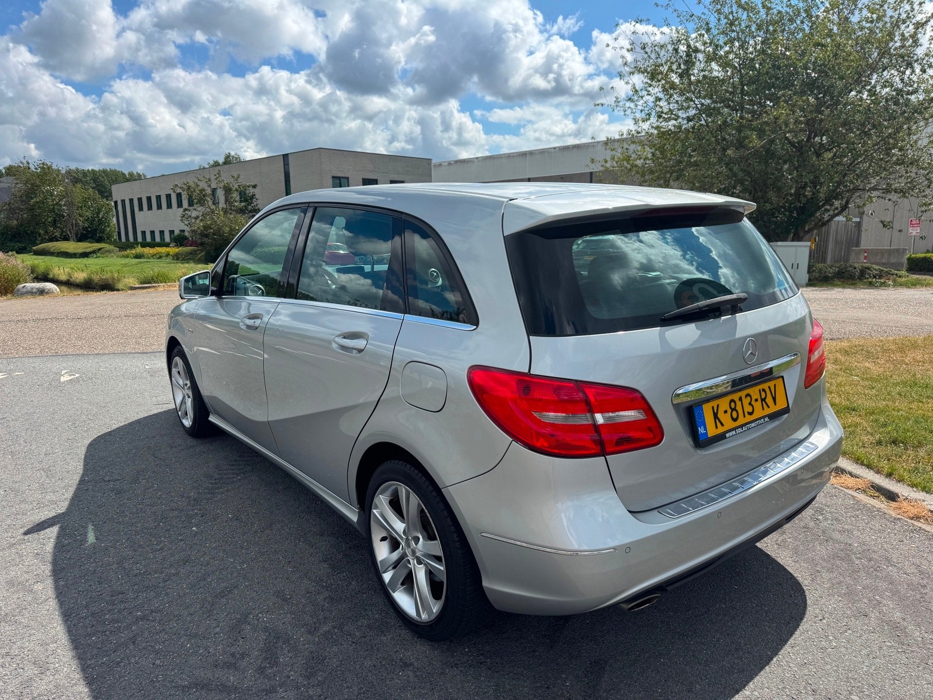 Mercedes-Benz B-klasse | 2012 | 180 Ambition | Export en Han, Voorwielaandrijving, Euro 5, Gebruikt, 1295 kg