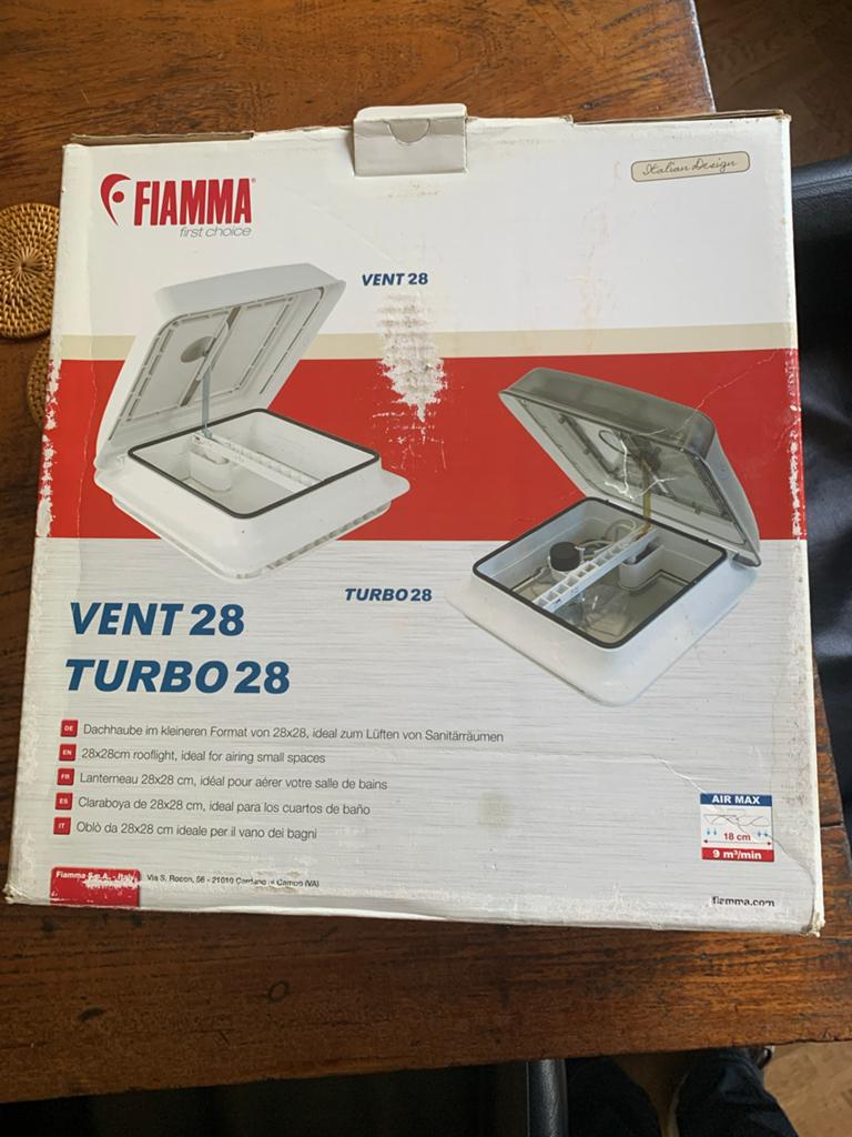 Fiamma Vent 28 Dakluik - Nieuw in Doos, Caravans en Kamperen, Ophalen of Verzenden, Nieuw