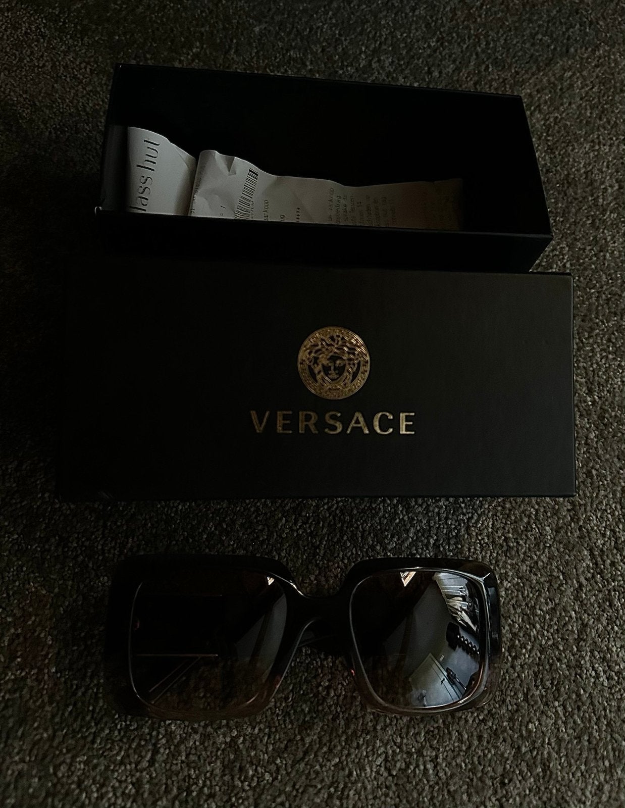 Versace zonnenbril, Ophalen of Verzenden, Zo goed als nieuw, Zwart, Overige merken