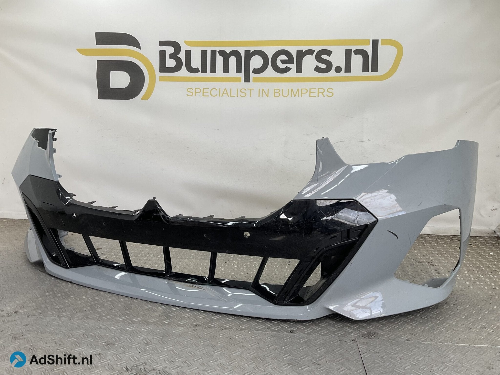 Bumper BMW 5 G60 G61 M-Pakket MPakket 23- 51118084653 Voorbu, Bumper