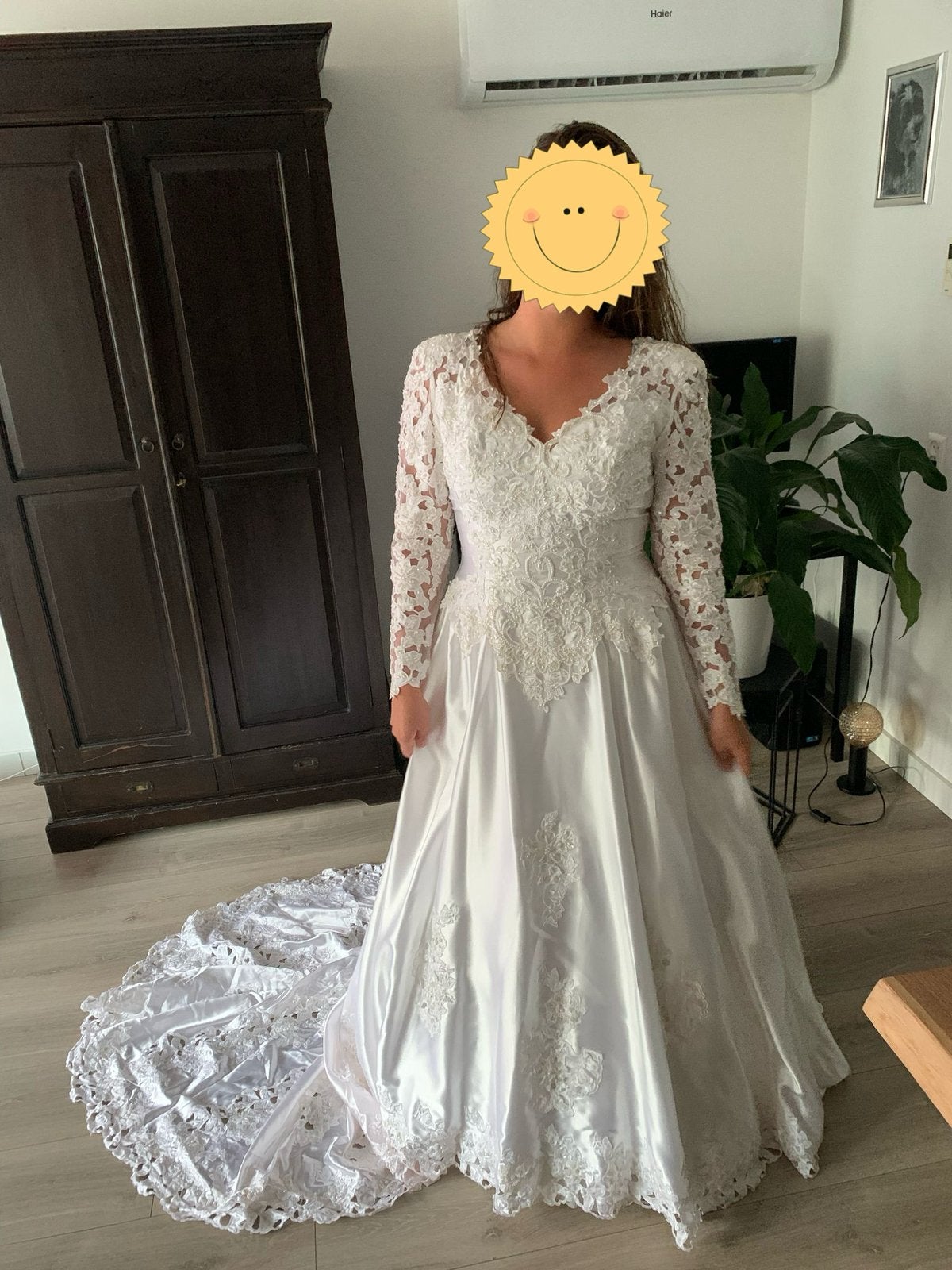 Te koop aangeboden trouwjurk maar 44, Kleding | Dames, Ophalen, Gedragen, Wit, Trouwjurk