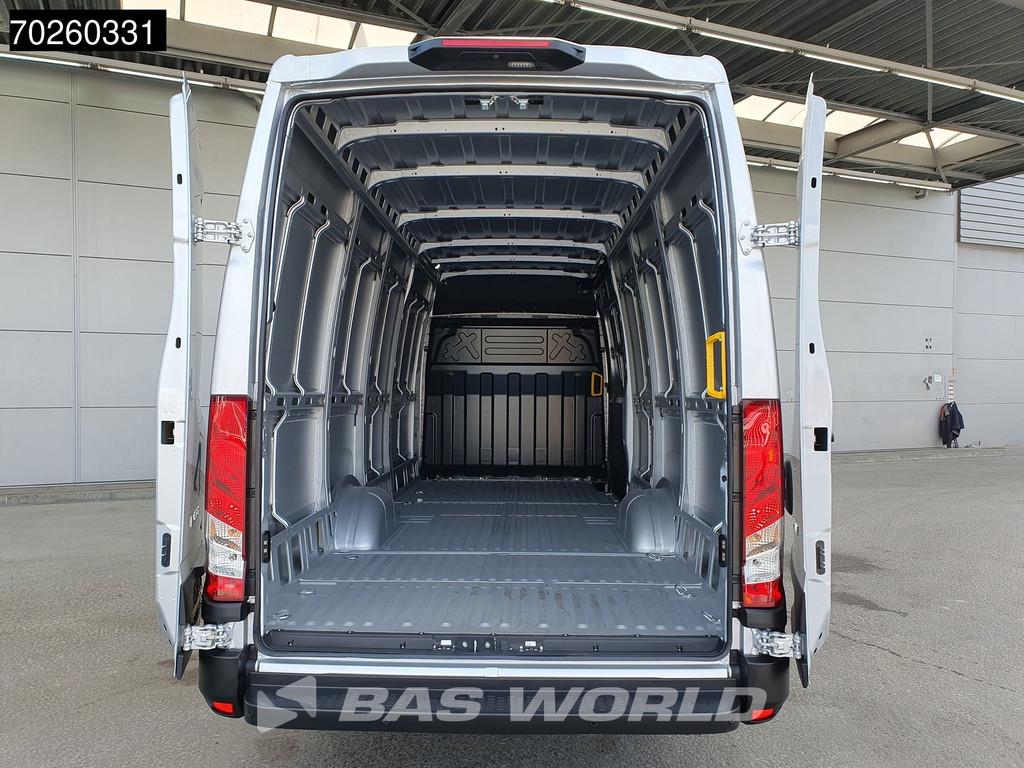 Iveco Daily 35S21 BPM VRIJ! Chassis Cabine 3.0L Automaat 210, Auto's, Automaat, Stof, 4 cilinders, Iveco