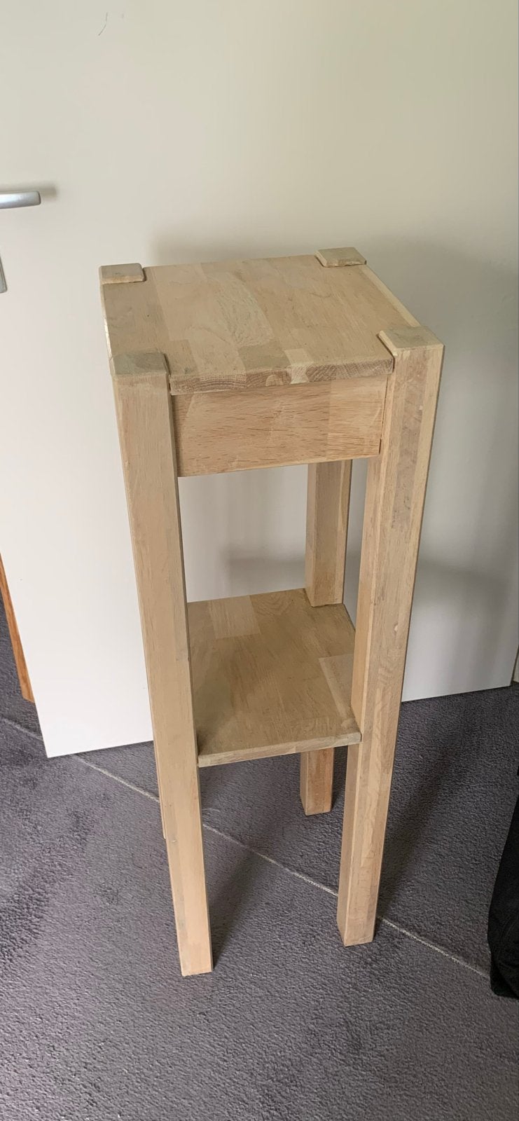 Houten bijzettafel/plantenstandaard, Ophalen, Minder dan 55 cm, Gebruikt, Vierkant