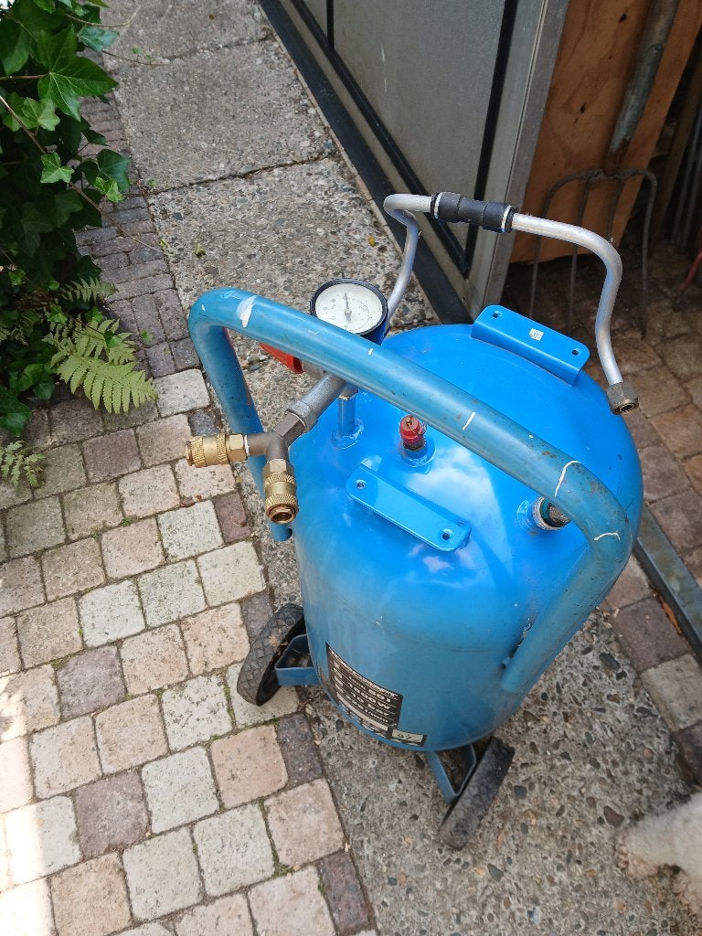 Losse compressor tank - zonder motor, Ophalen, Gebruikt, 6 tot 10 bar, Minder dan 200 liter/min