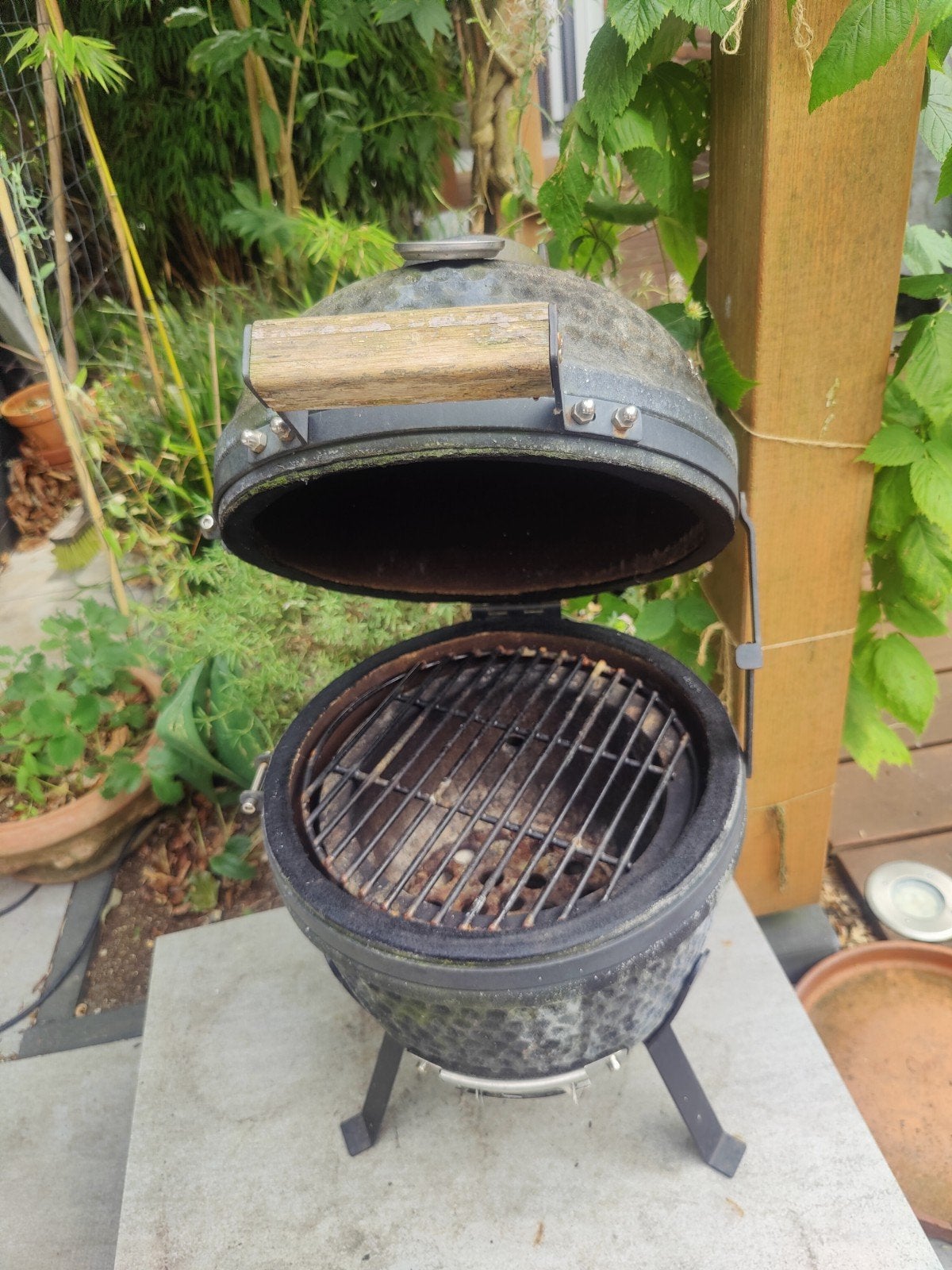 Merkloze Kamado BBQ (60x37cm), Tuin en Terras, Barbecue-accessoires, Ophalen, Gebruikt