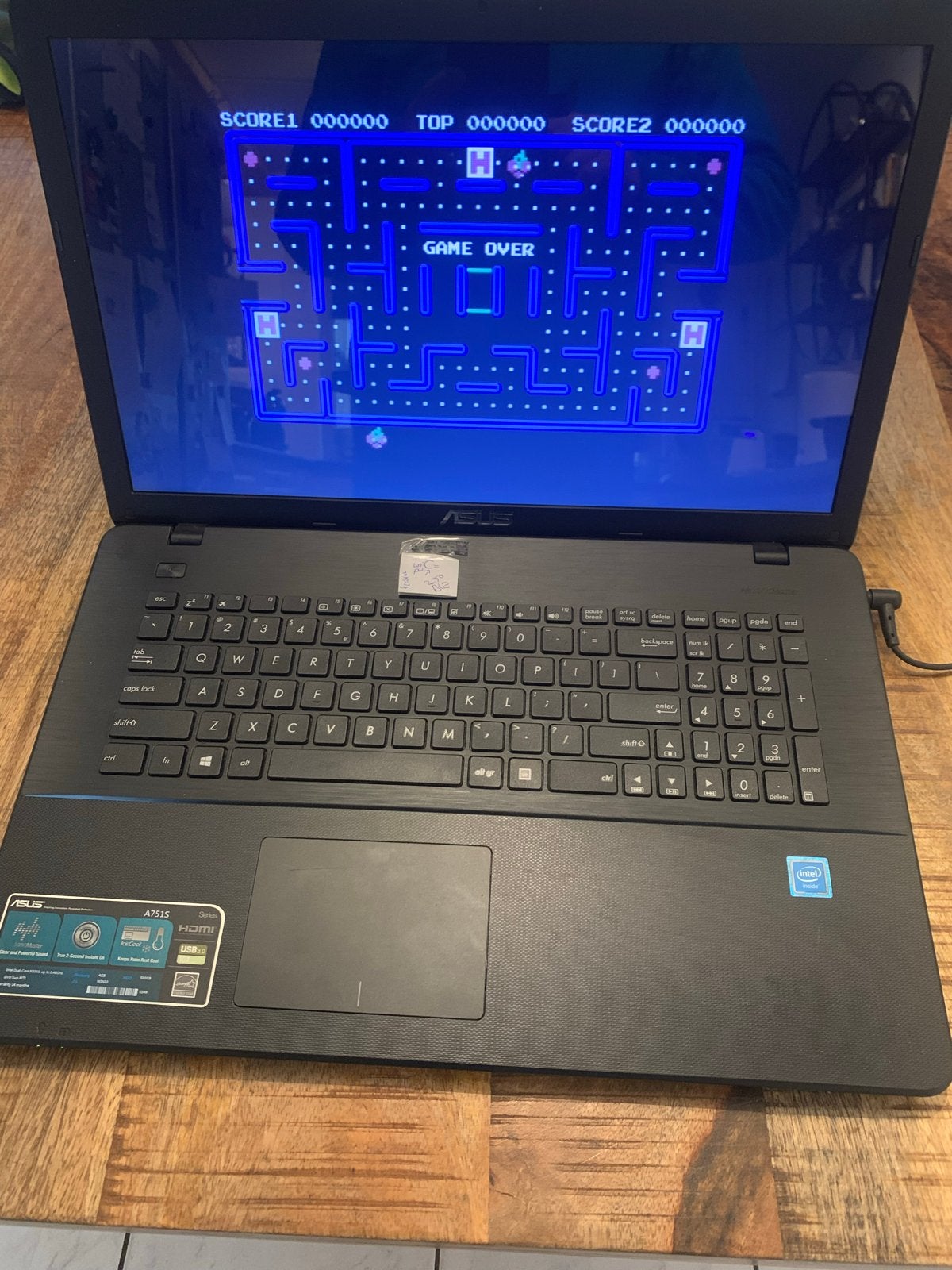Commodore OS Vision PC (laptop) - Retro en Modern!, Computers en Software, Gebruikt, HDD, Qwerty, Minder dan 2 Ghz
