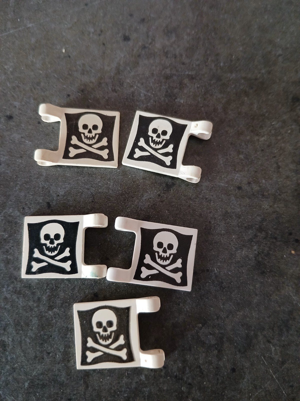 5x vintage lego piratenvlaggen, Ophalen of Verzenden, Gebruikt, Overige merken