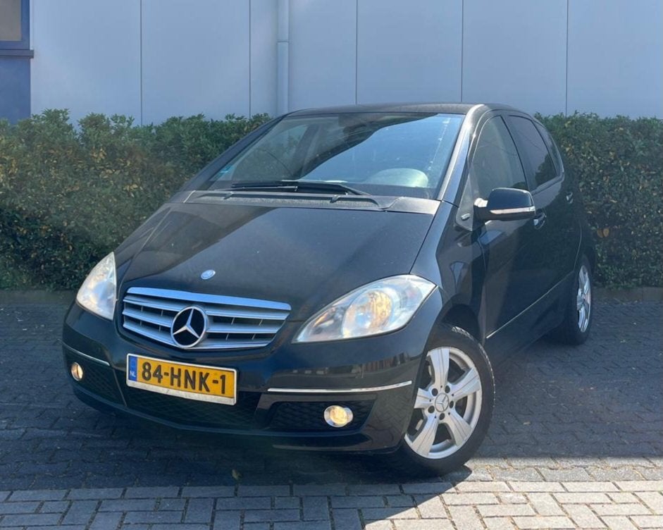 MERCEDES A-Klasse 1.7 A170 5D BLUE EFF Avantgarde Airco, Auto's, Mercedes-Benz, Voorwielaandrijving, 1160 kg, Gebruikt, Zwart