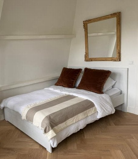 Bedframe IKEA met lattenbodem 140 cm, Huis en Inrichting, Slaapkamer | Bedden, Ophalen, Wit, Tweepersoons, 140 cm