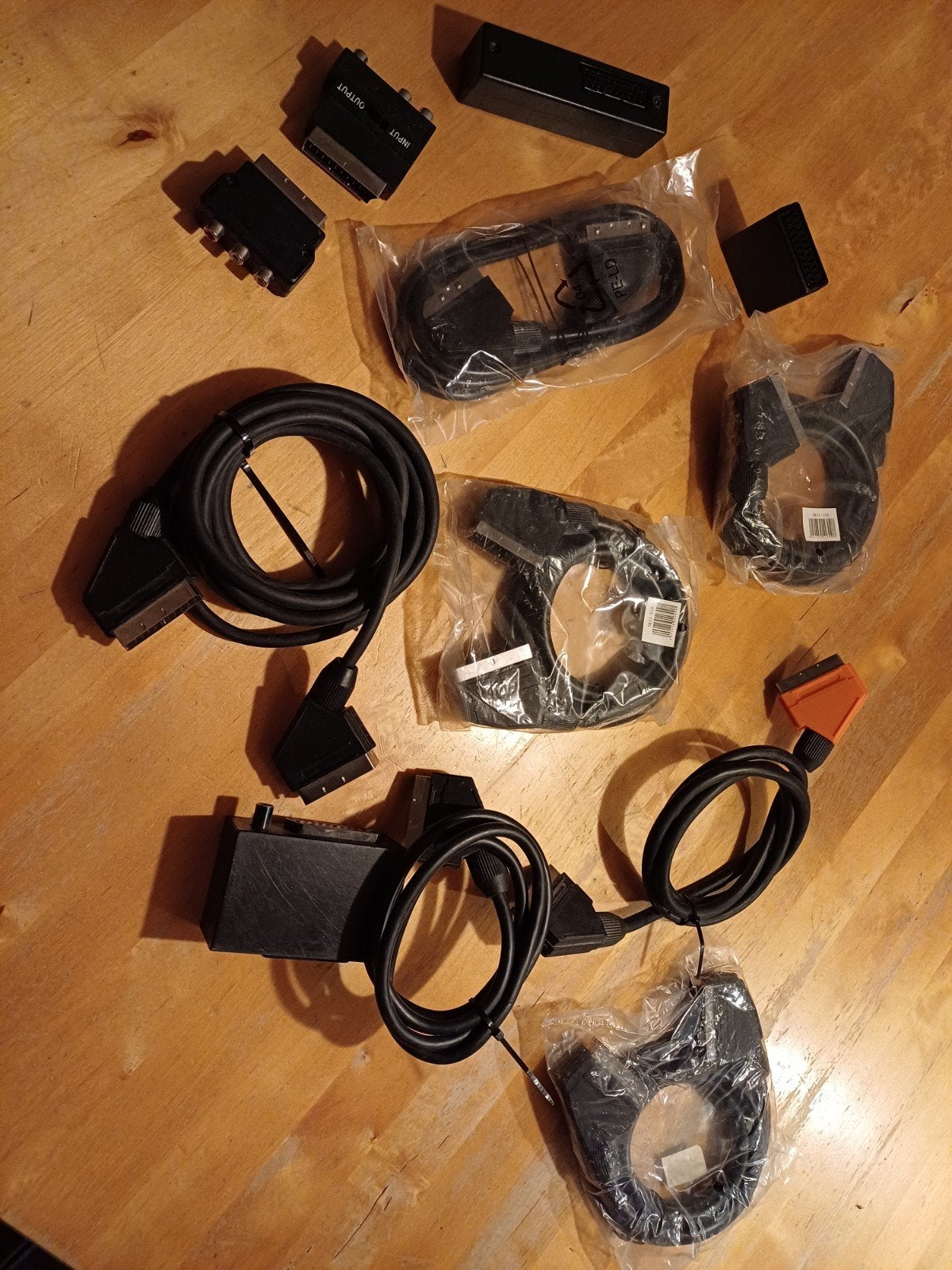Diverse kabels en adapters: Scart, RCA, VGA, Component, Audio, Tv en Foto, Audiokabels en Televisiekabels, Ophalen of Verzenden