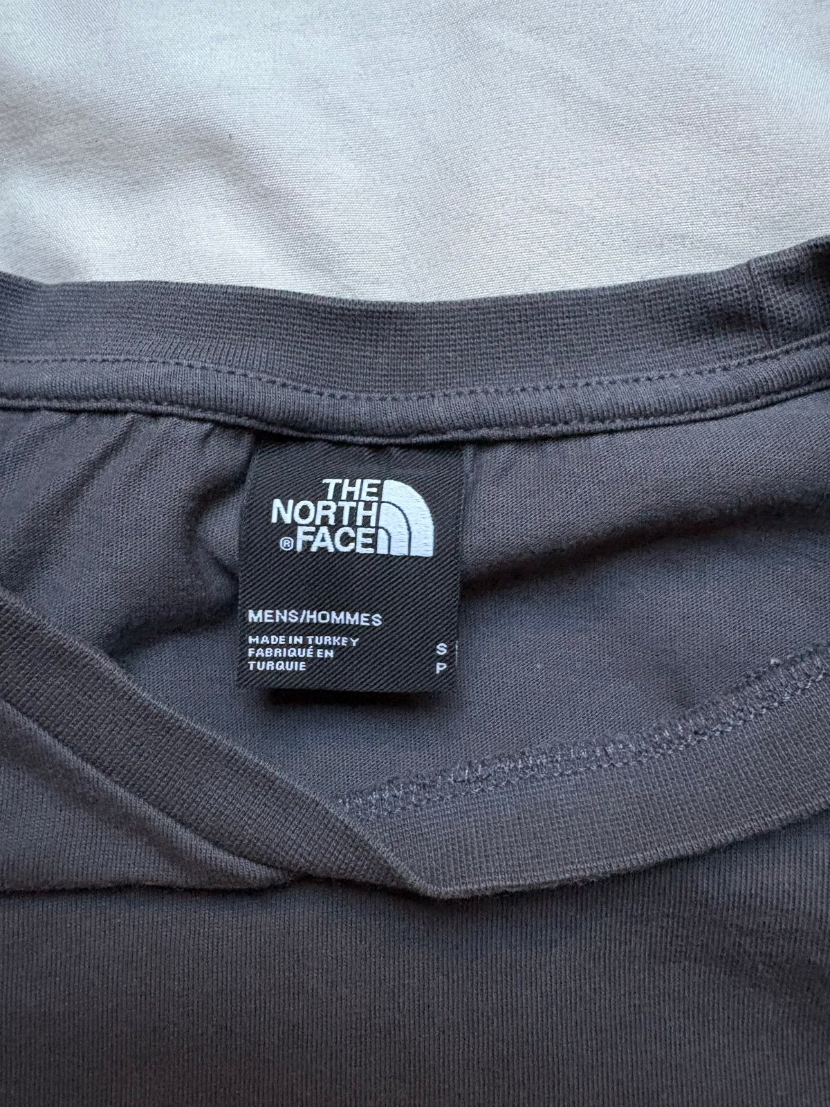 The North Face T-shirt - Maat S, Ophalen of Verzenden, Zo goed als nieuw, Maat 46 (S) of kleiner, Grijs