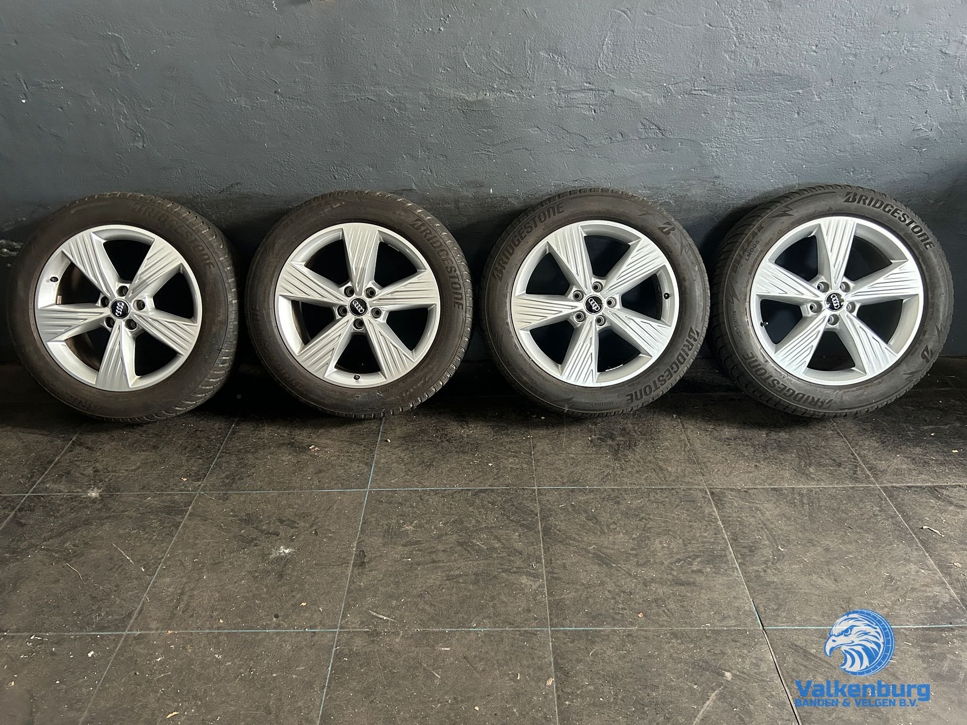 7mm! Originele Audi Q4 E-tron 89A 19 inch velgen 5x112 winte, Auto-onderdelen, 19 inch, Gebruikt, -, -
