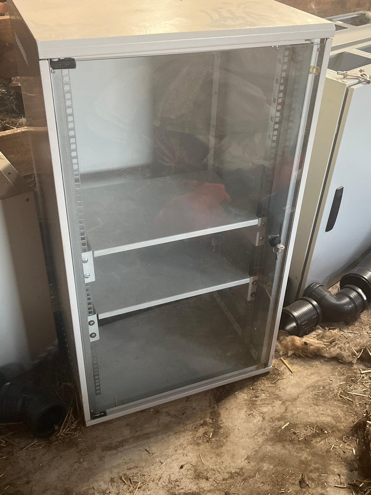 Serverkast / Netwerkkast met glazen deur, Ophalen