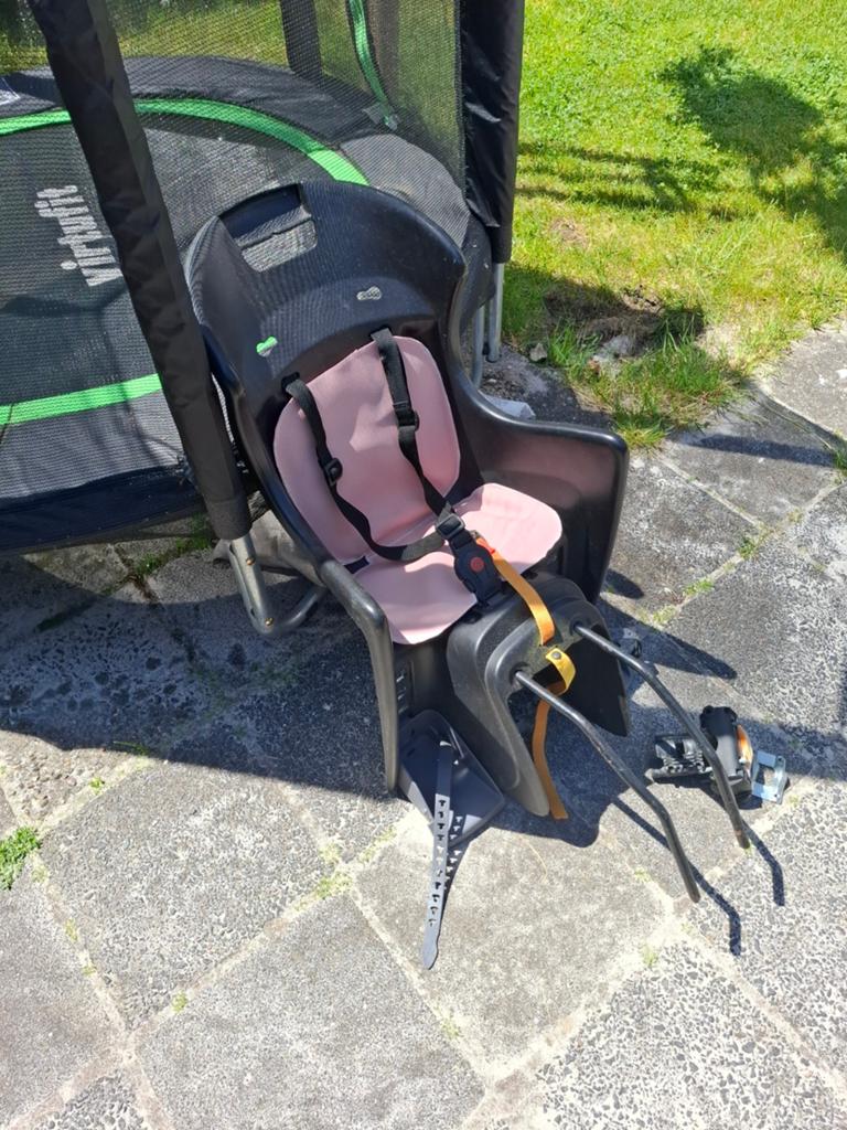 Kinderzitje en fietstas gratis op te halen, Ophalen of Verzenden, Gebruikt