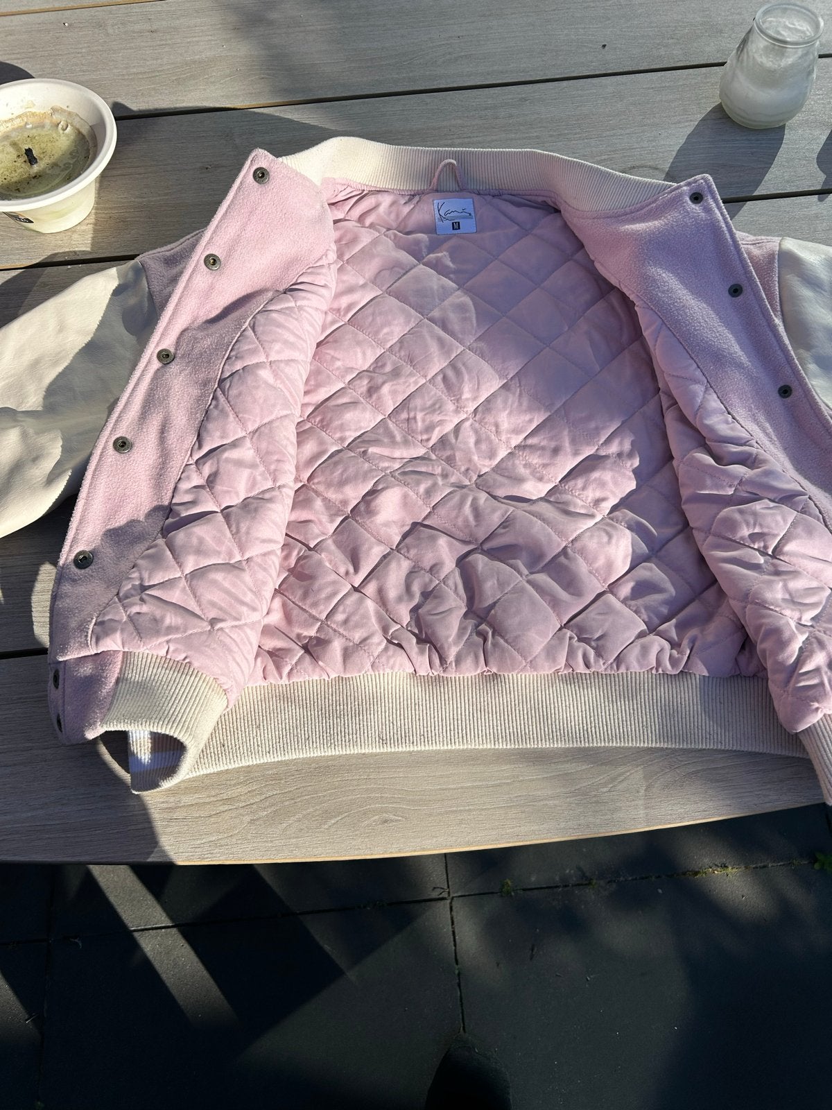 Herfst/winterjas Kani bomberjack wit met roze, maat M, Ophalen of Verzenden, Gedragen, Wit