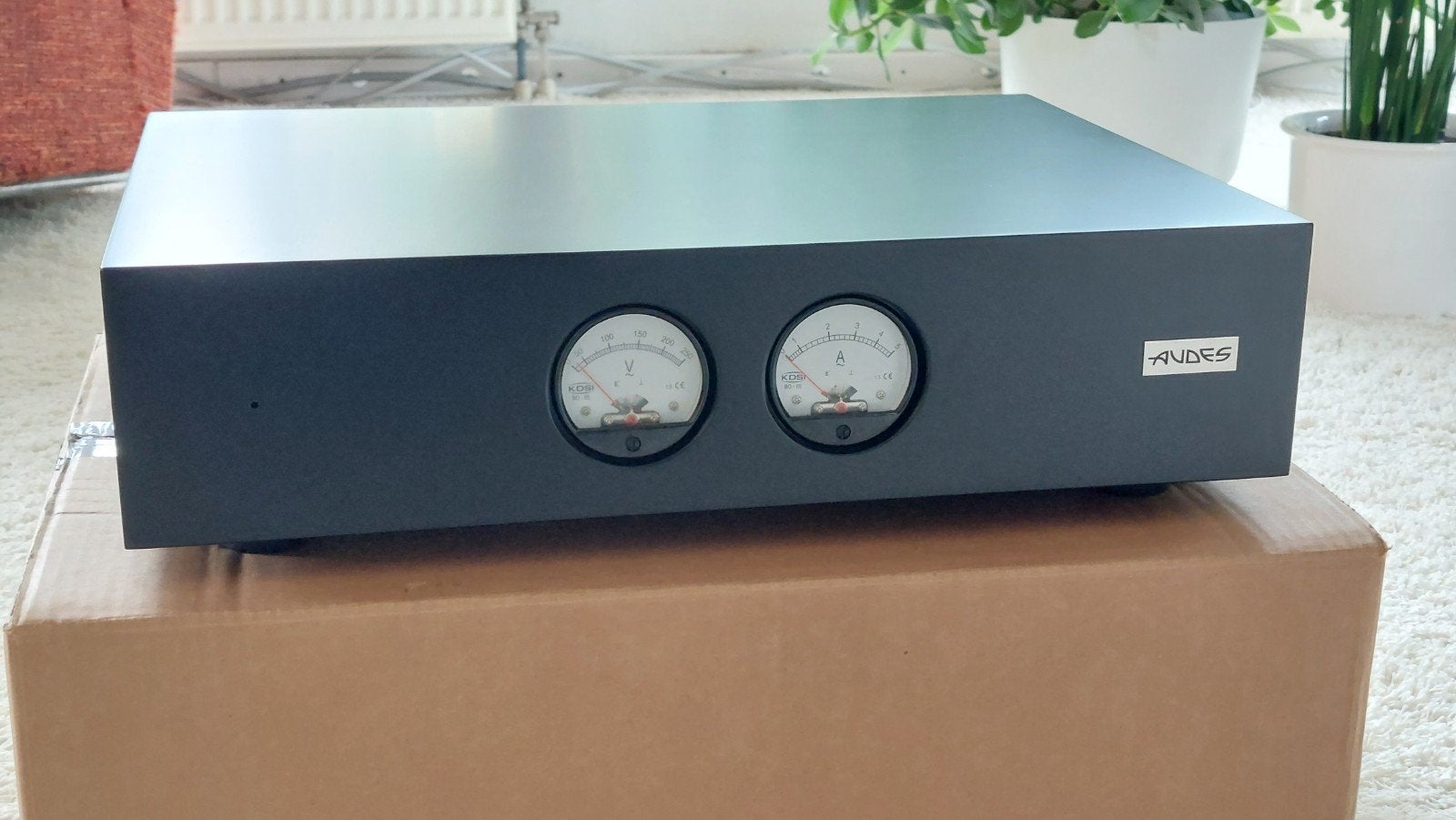 Audes ST900 Power Conditioner - Hoogwaardige Stroomfilter, Ophalen, Zo goed als nieuw, 120 watt of meer, Overige merken