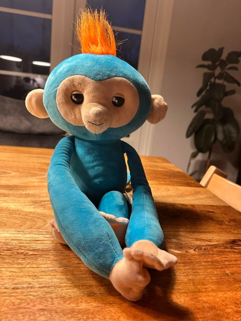 WowWee Hugs Boris & Monkey 2.0 interactieve Fingerlings aap, Gebruikt, Overige merken, Blauw, Ophalen of Verzenden