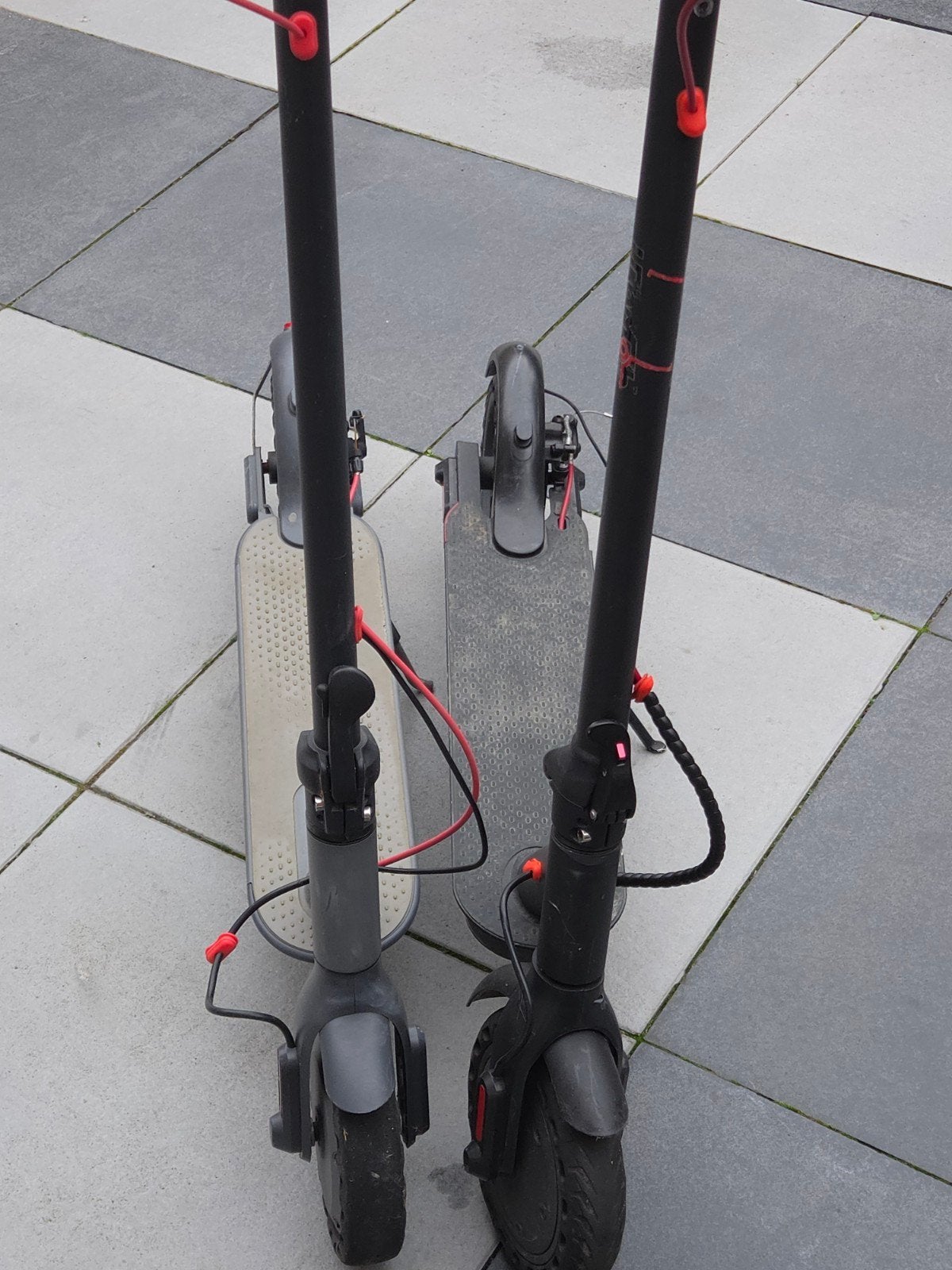 twee steps te koop beide defect, Ophalen