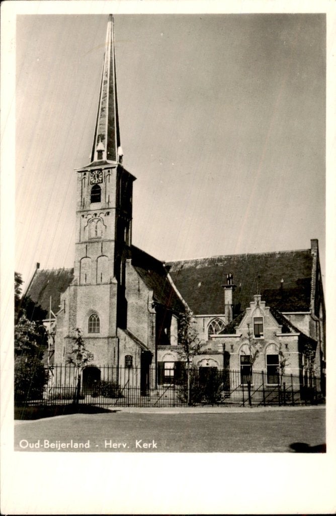 Oud-Beijerland - Herv. Kerk - Toren, Ophalen of Verzenden, 1960 tot 1980, Gelopen, Zuid-Holland