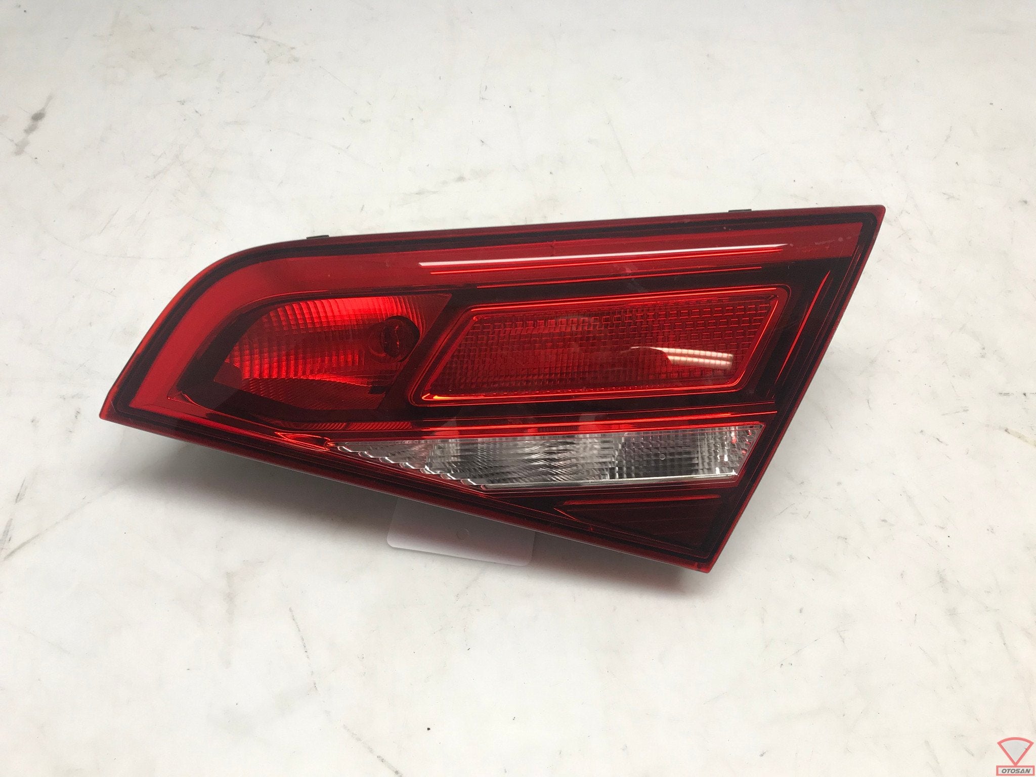 audi a3 8v facelift achterlicht rechts binnen 8v4945076