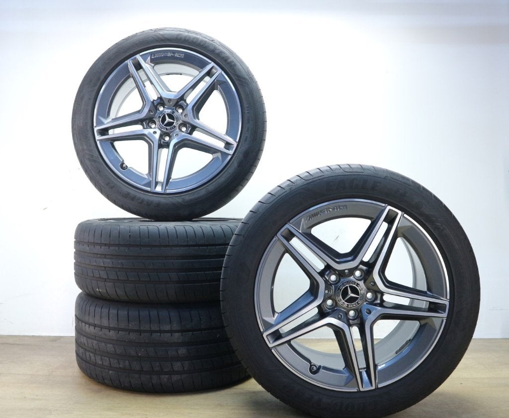 Mercedes E-klasse AMG velgen 18 inch + zomerbanden, 18 inch, Banden en Velgen, Ophalen of Verzenden, Nvt