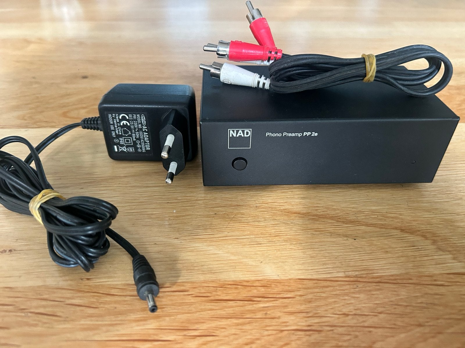 NAD Phono Preamp PP2e - Uitstekende staat, Overige merken, Ophalen of Verzenden, Zo goed als nieuw, Minder dan 60 watt