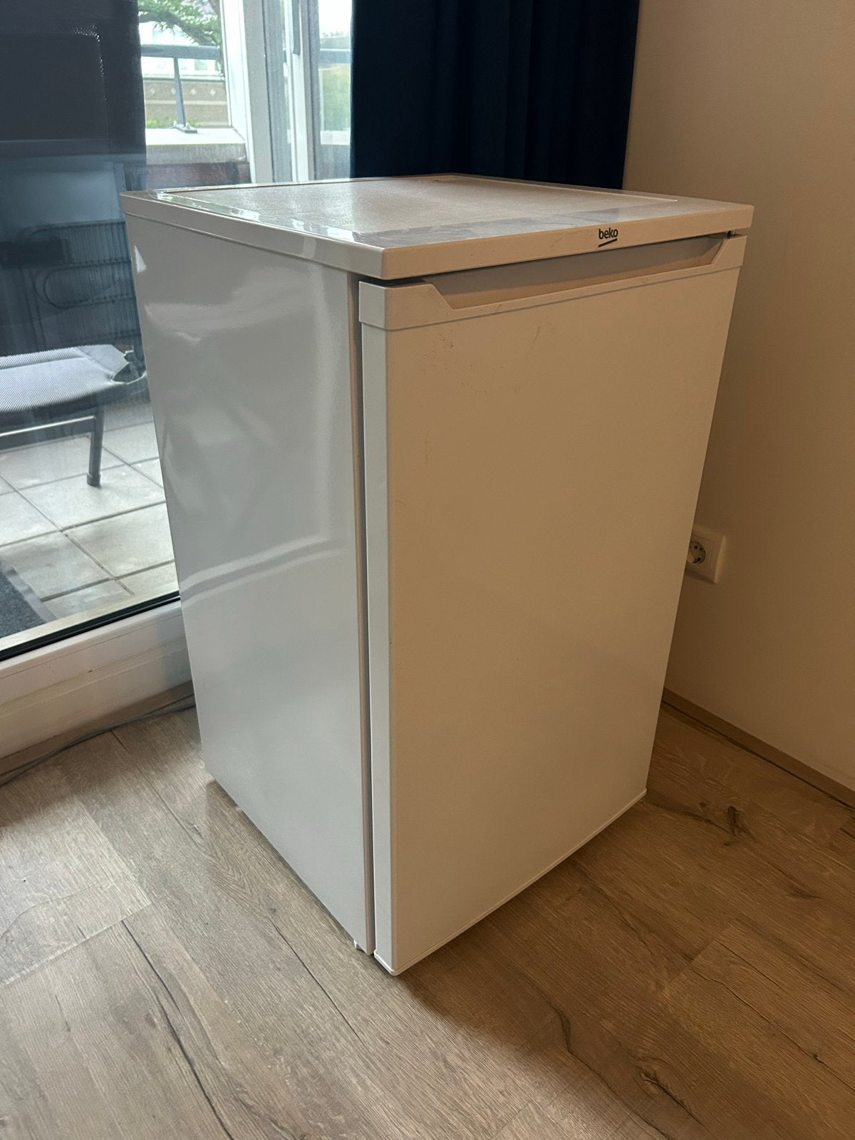 Tafelmodel vriezer Beko, nog geen 2 jaar oud, Witgoed en Apparatuur, Vriezers en Diepvrieskisten, Minder dan 60 cm, Zo goed als nieuw