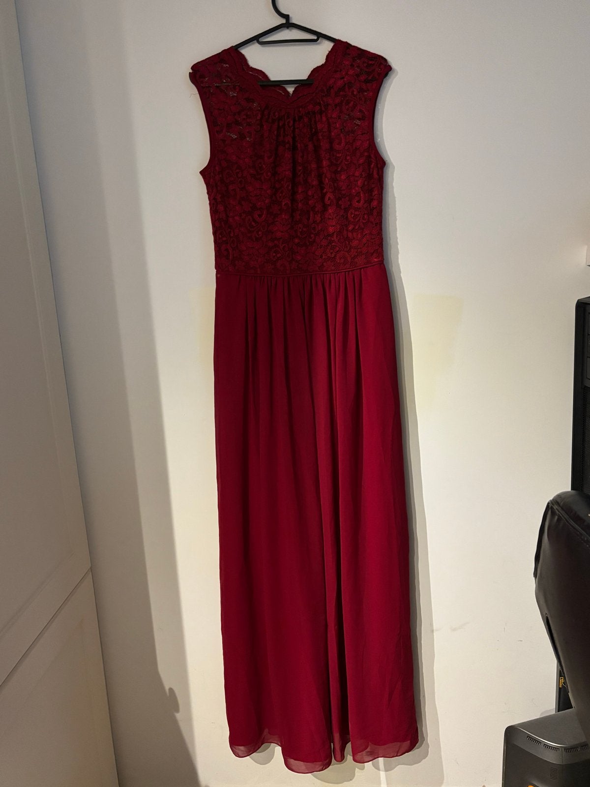 Swing Feestjurk Rood - Elegante Maxi Jurk met Kant, Maat 38/40 (M), Ophalen of Verzenden, Zo goed als nieuw, Rood