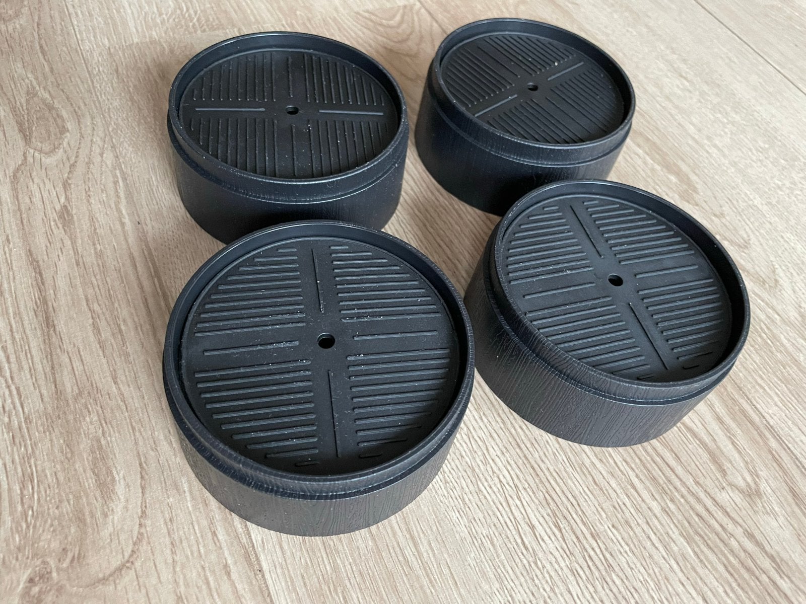 Set van 4 meubelverhogers/bedverhogers bedklossen nieuw, Ophalen of Verzenden, Nieuw, Zwart, Kunststof