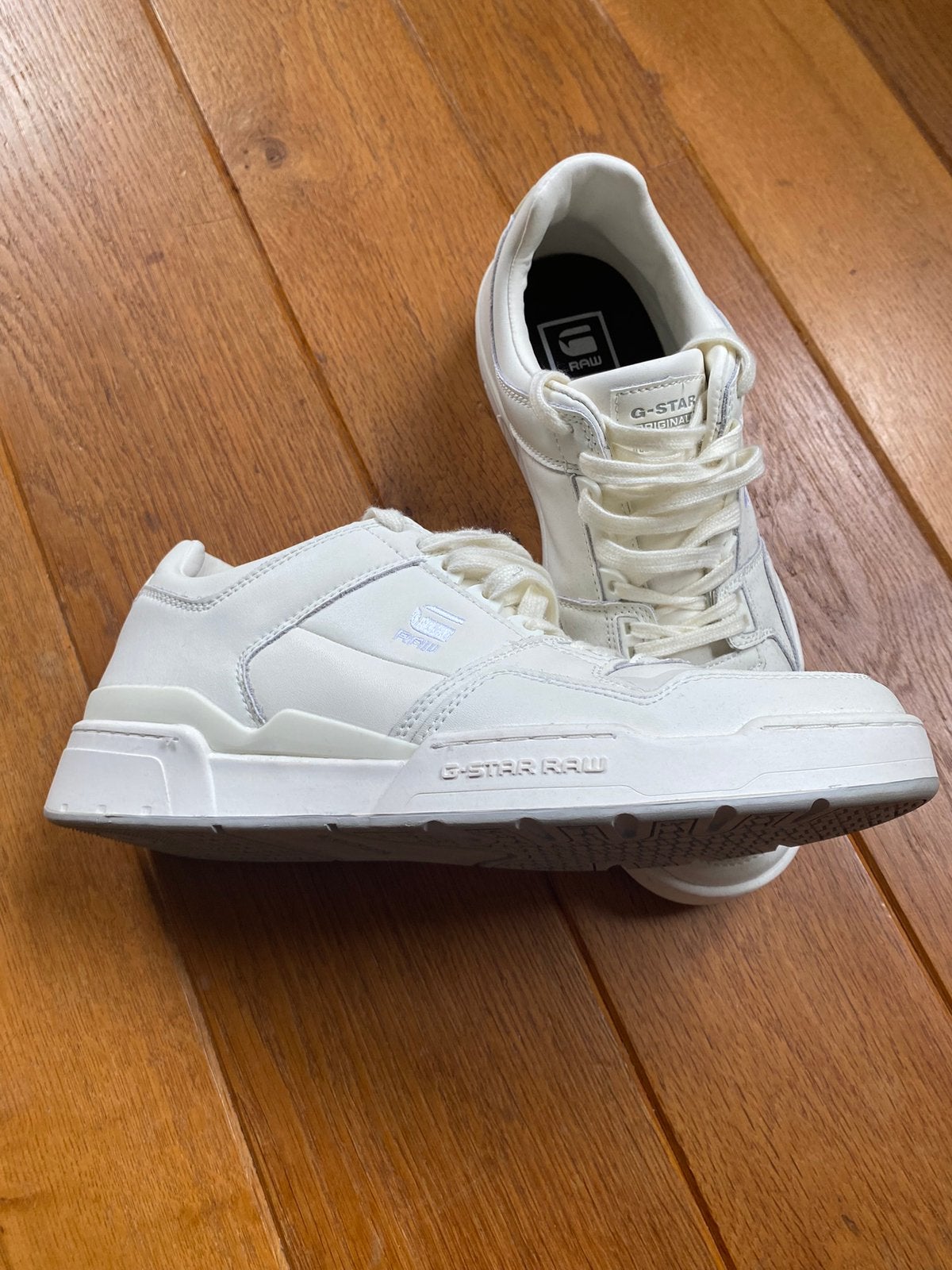 G star schoenen nieuw off white maat 41., Wit, Nieuw, Ophalen of Verzenden, Sneakers of Gympen