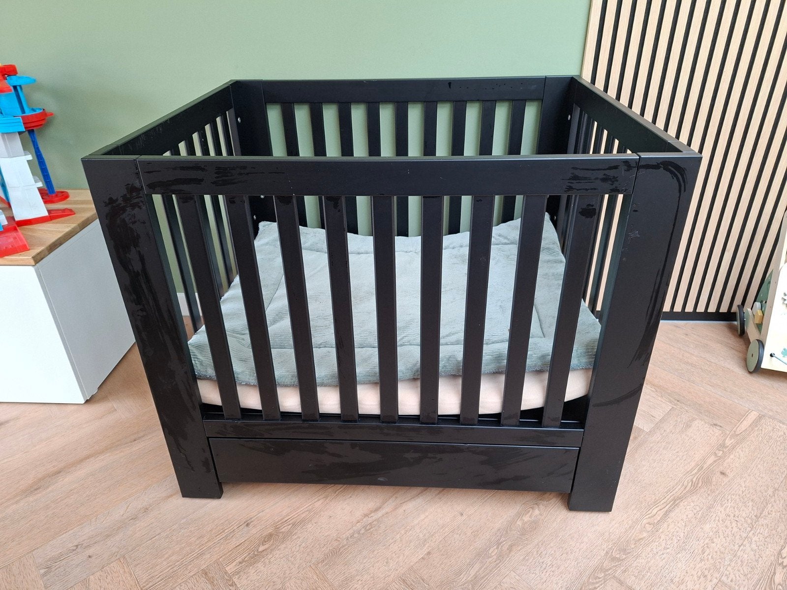 zwarte baby box, Kinderen en Baby's, Ophalen, Gebruikt, Boxkleed
