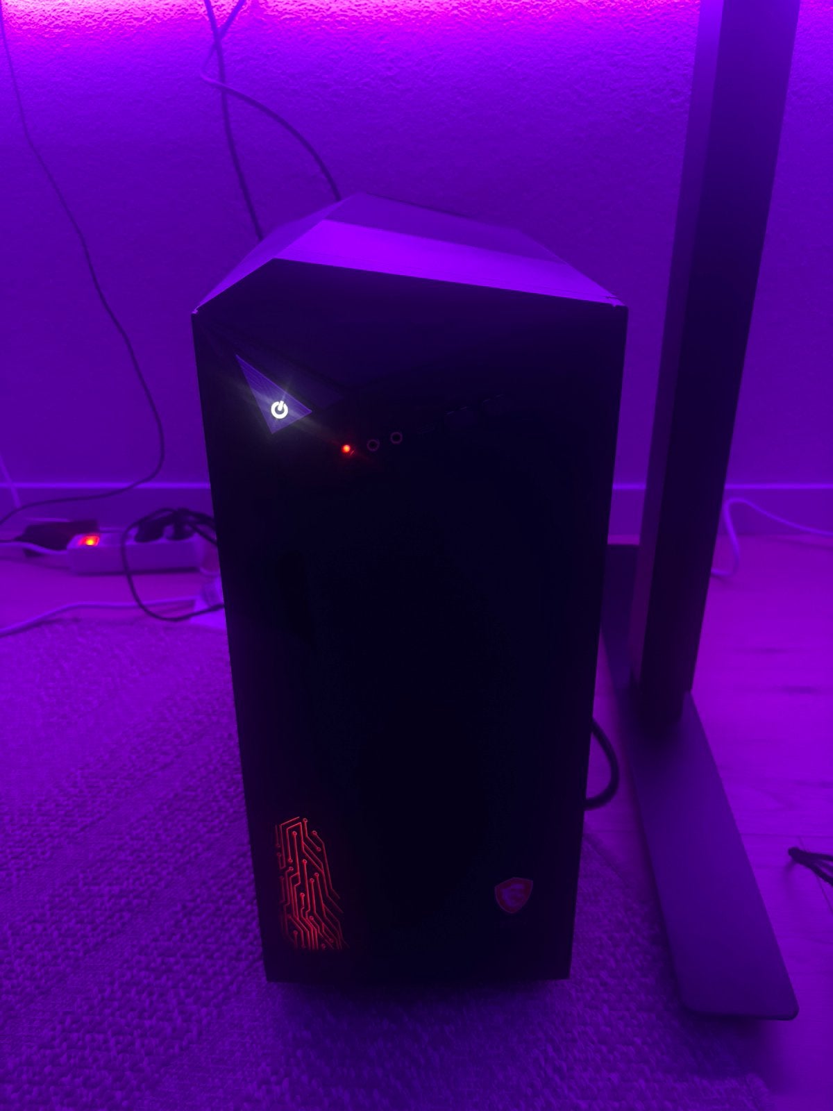 Gaming PC - H310 Gaming Infinite (MS-B915), Ophalen of Verzenden, Zo goed als nieuw, Gaming